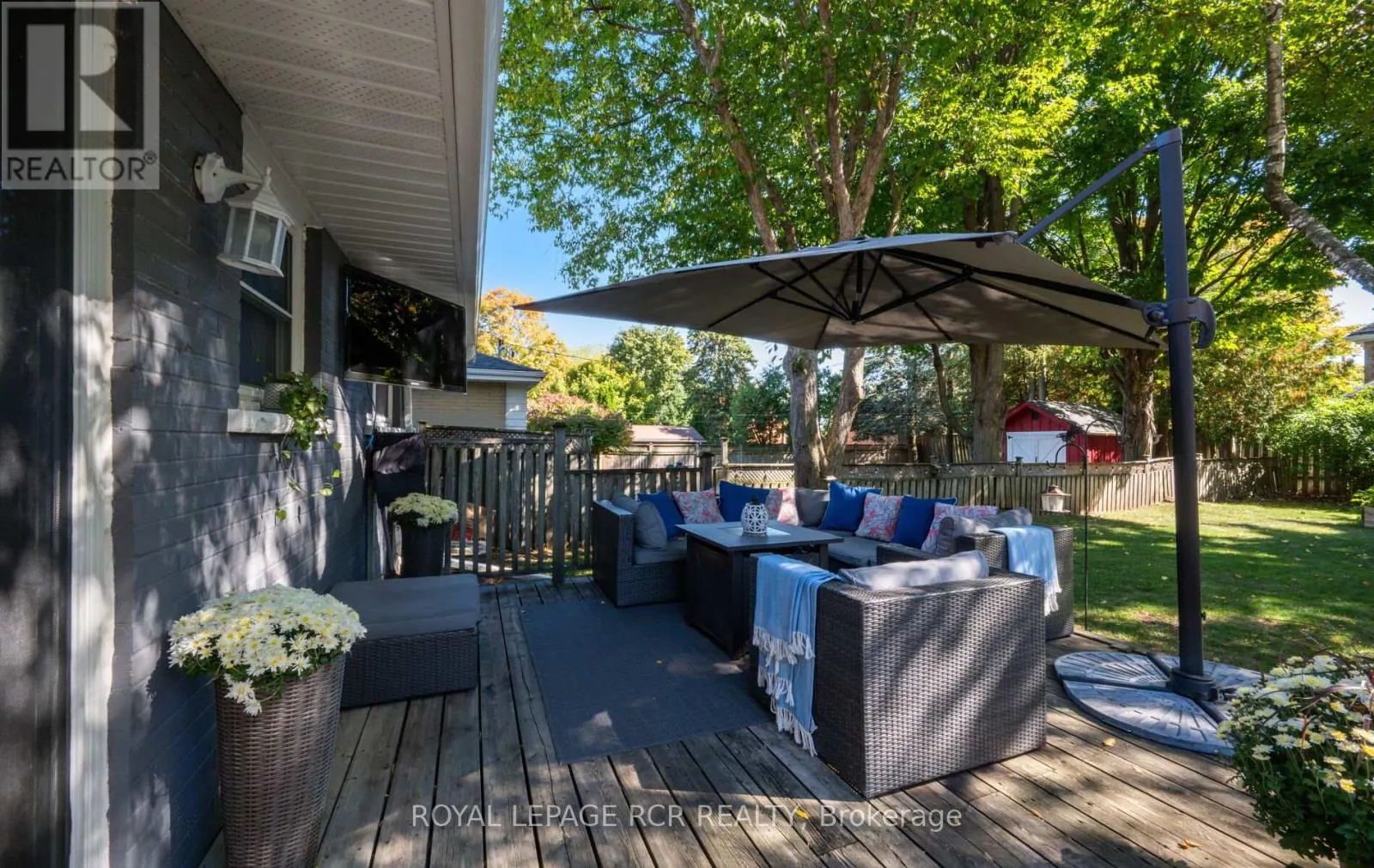 106 ZINA STREET