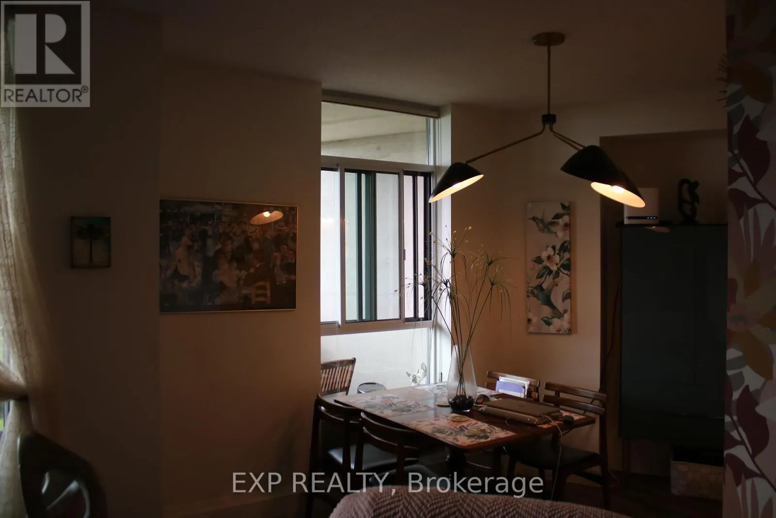 104 - 5250 LAKESHORE ROAD, #104