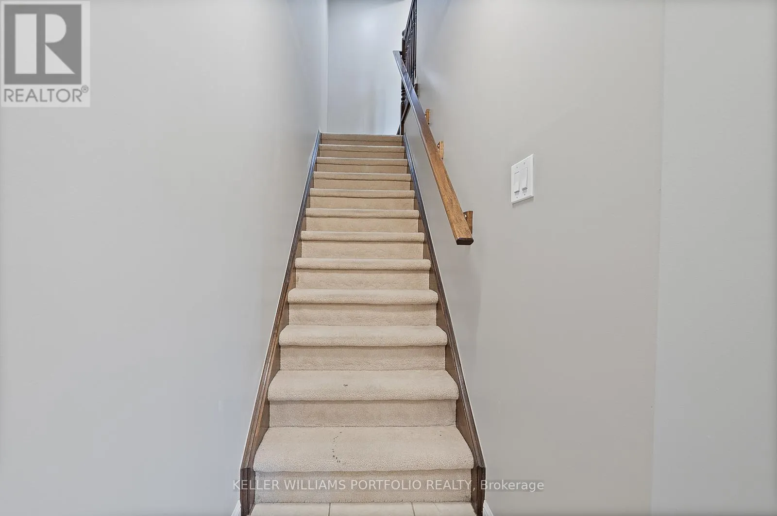 66 GLEAVE TERRACE
