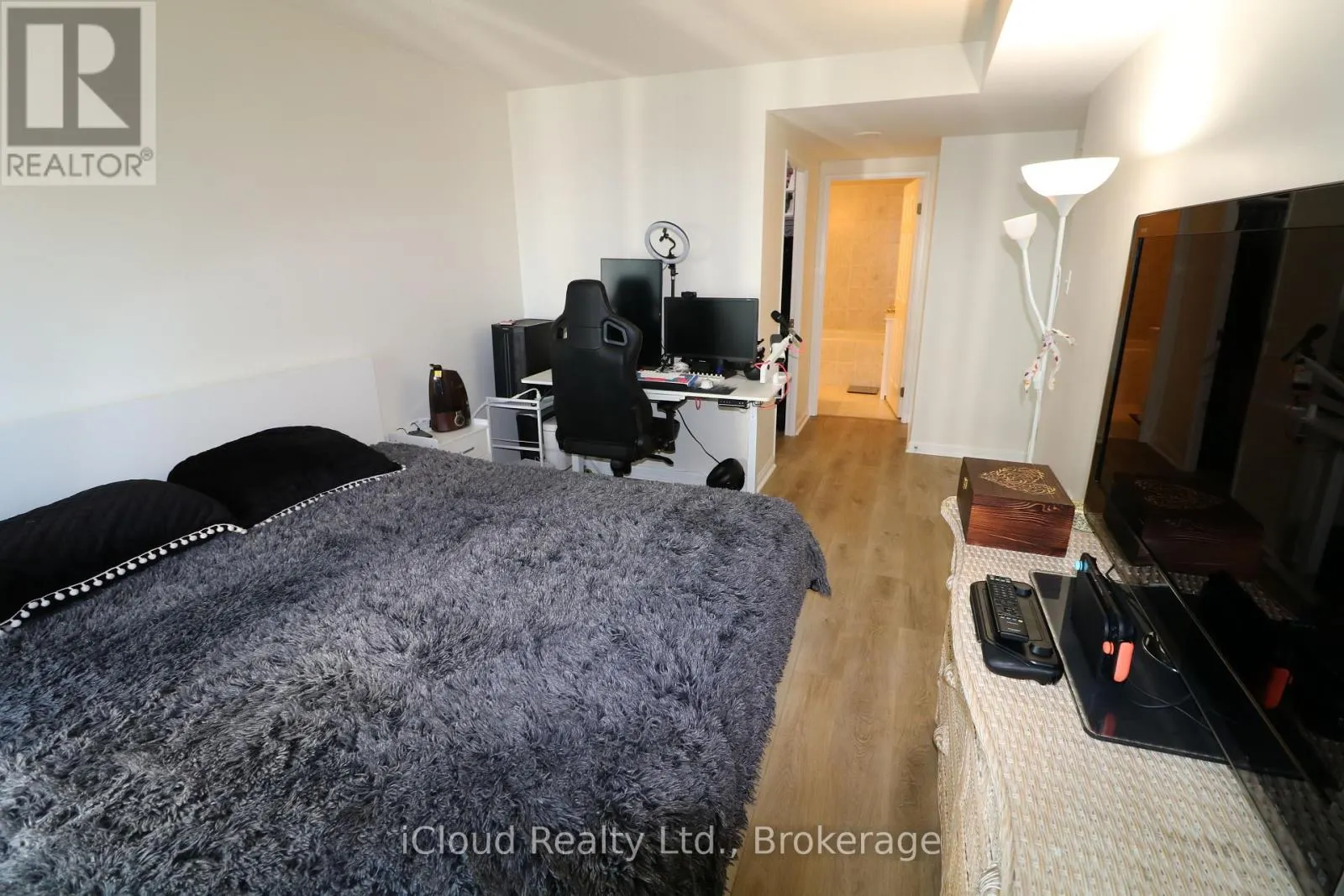1502 - 101 SUBWAY CRESCENT