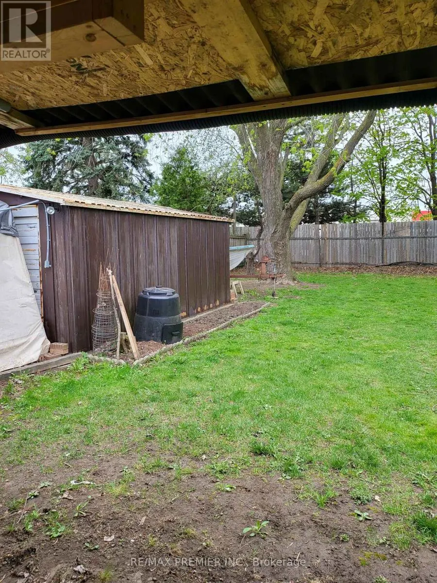 53 ROSEFAIR CRESCENT