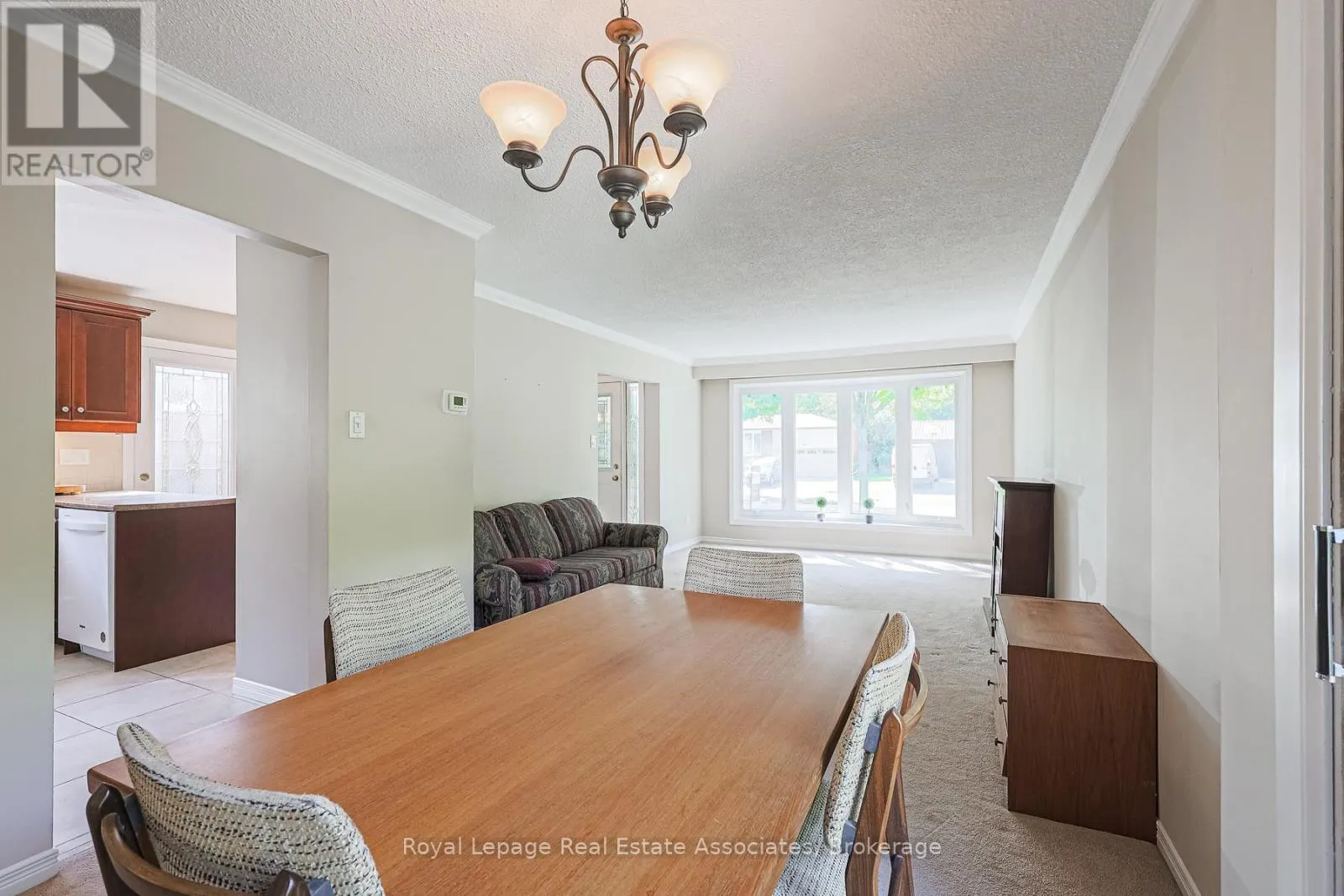 958 FLETCHER VALLEY CRESCENT