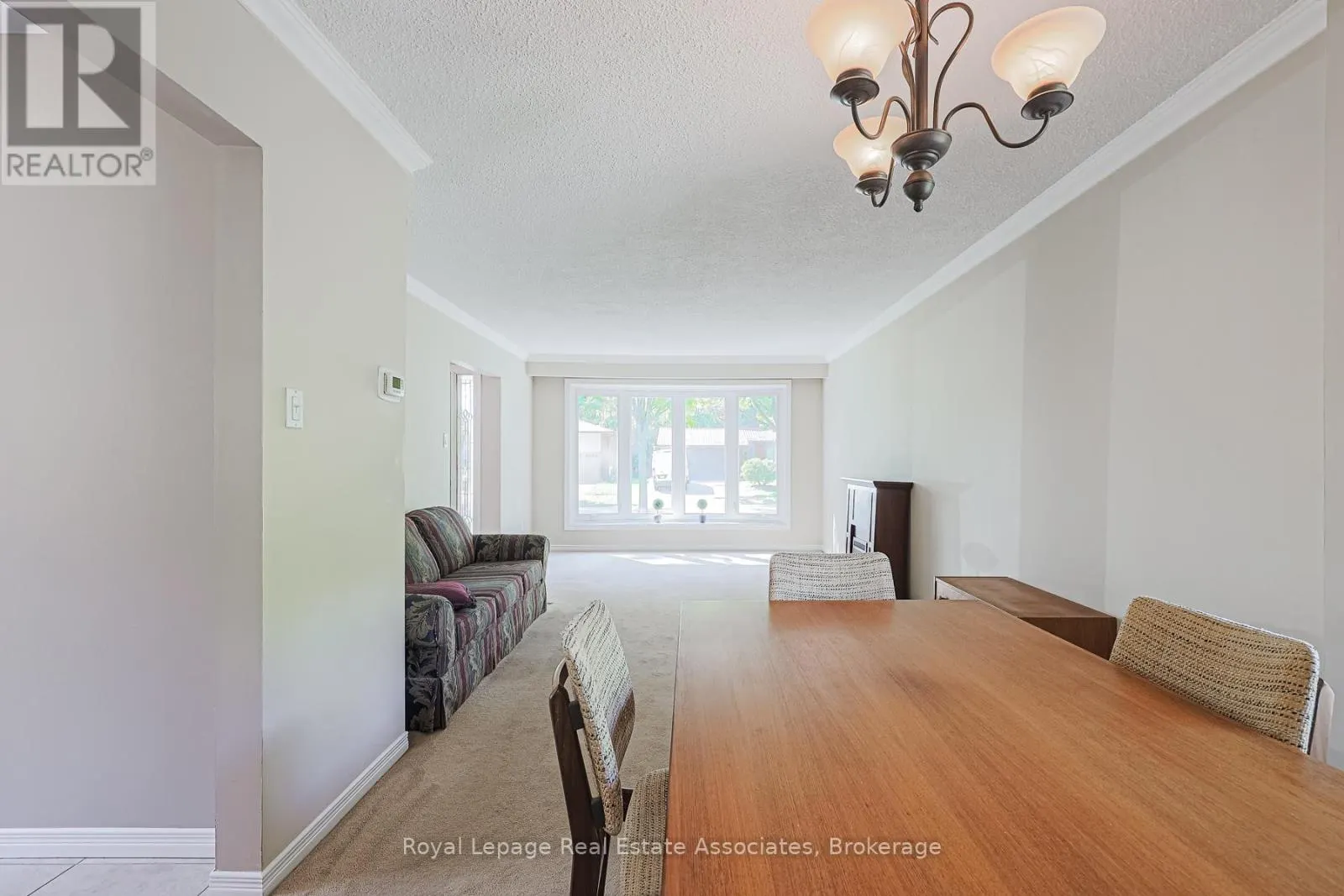 958 FLETCHER VALLEY CRESCENT