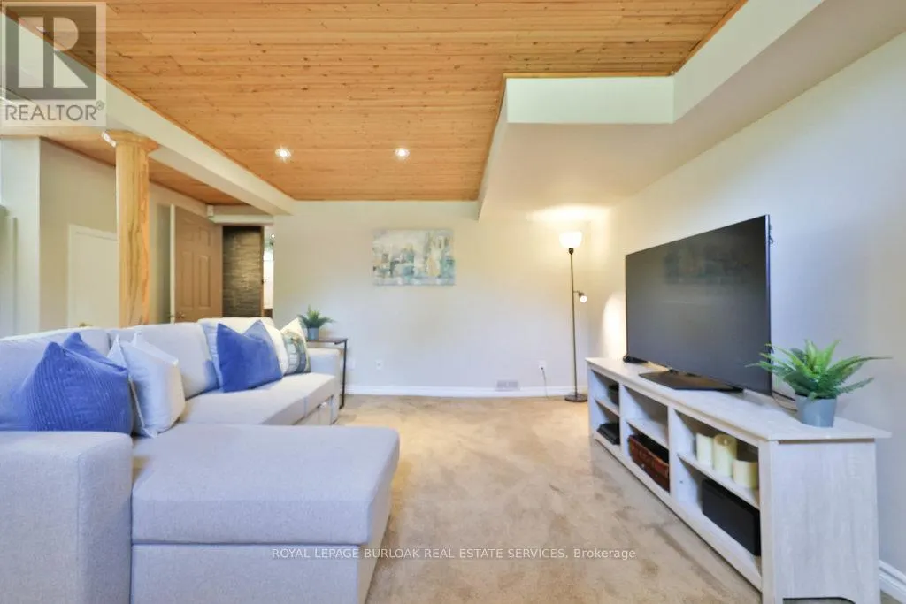 2295 WISEMAN COURT