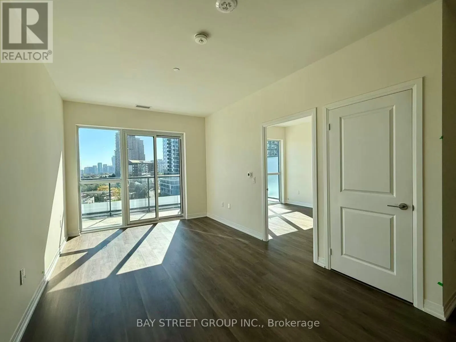 606 - 15 WATERGARDEN DRIVE, #606