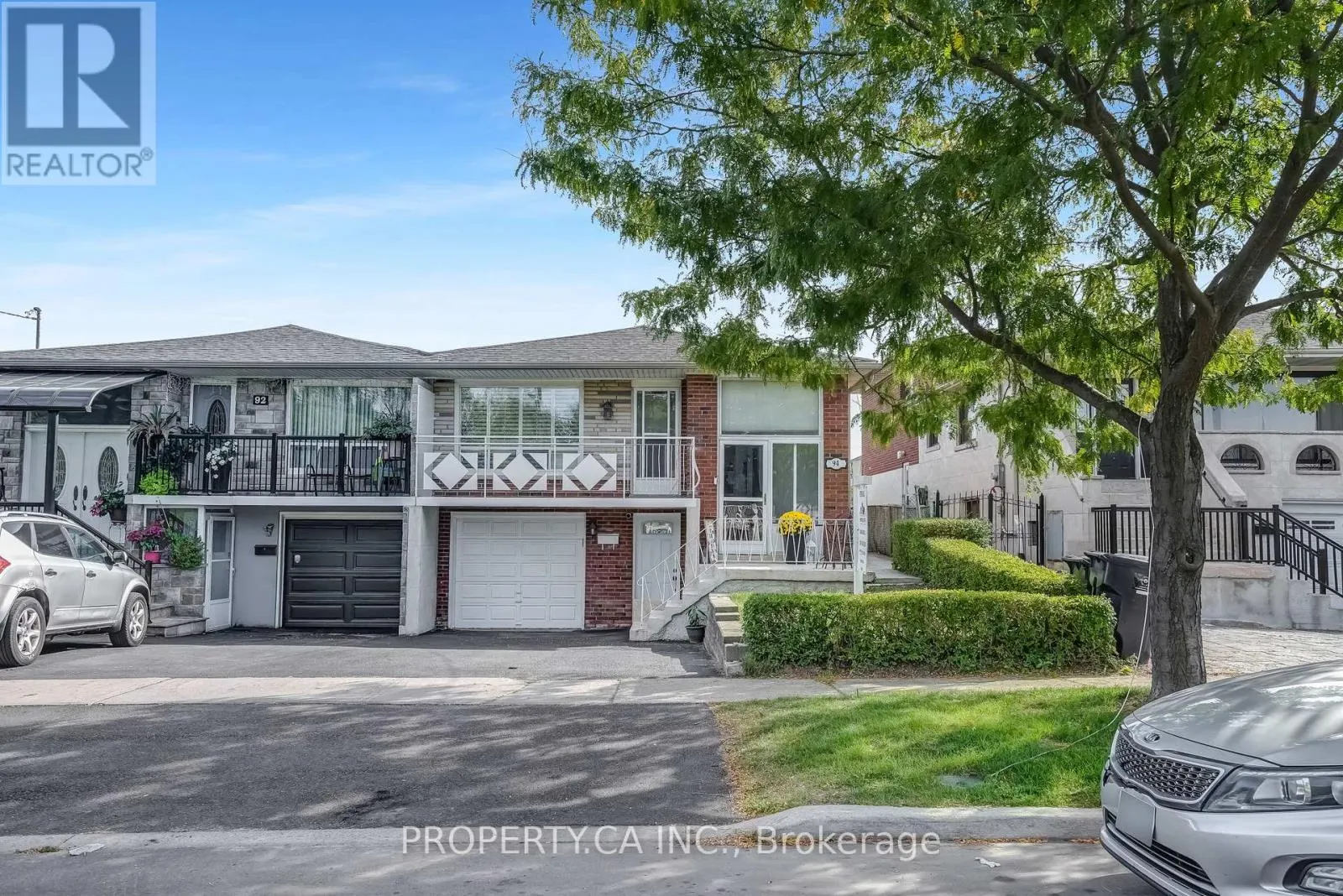 94 BAMFORD CRESCENT