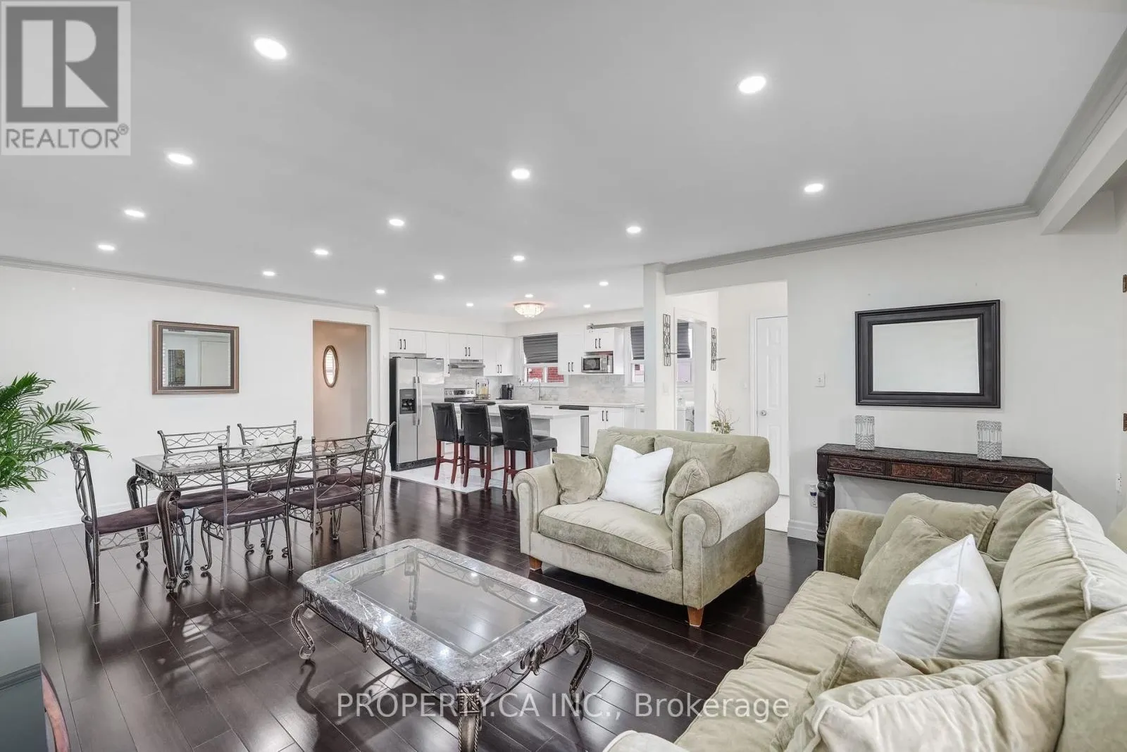 94 BAMFORD CRESCENT