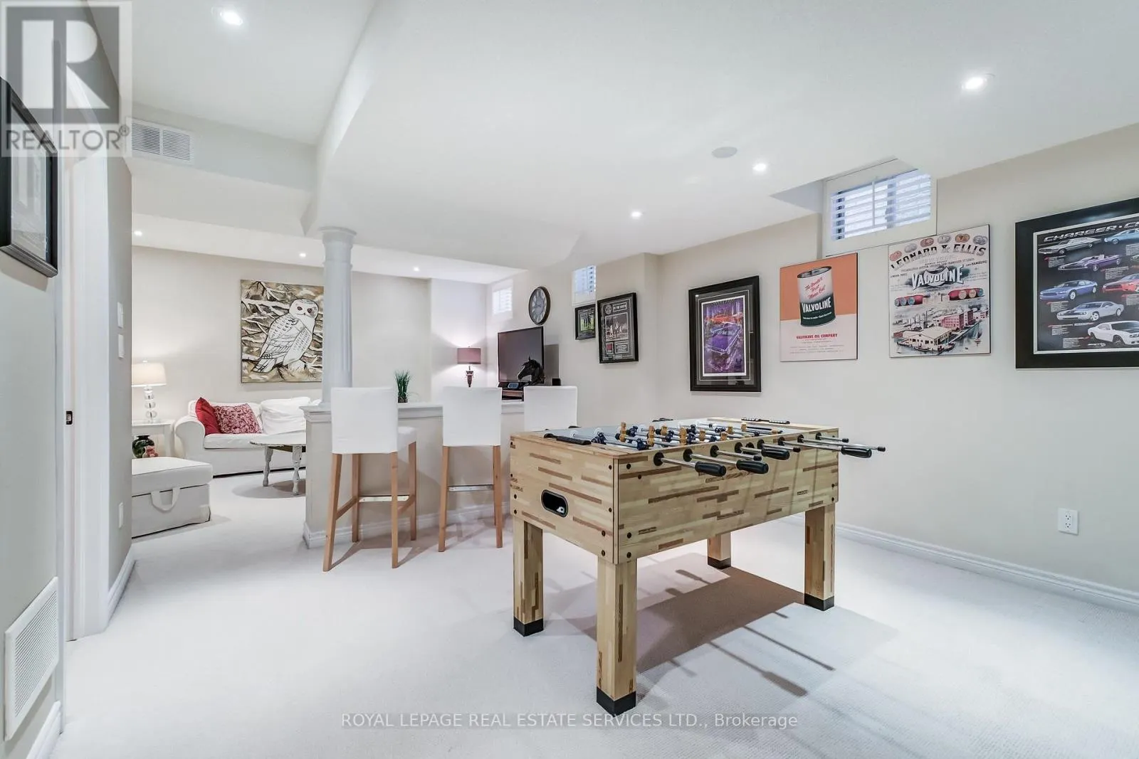 1242 AGRAM DRIVE