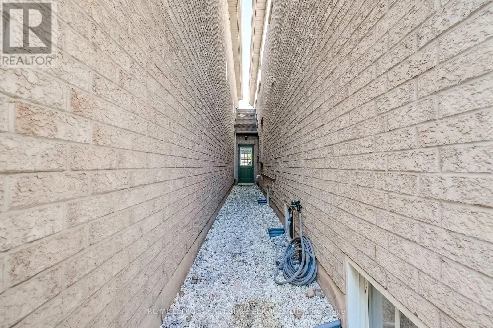 1242 AGRAM DRIVE