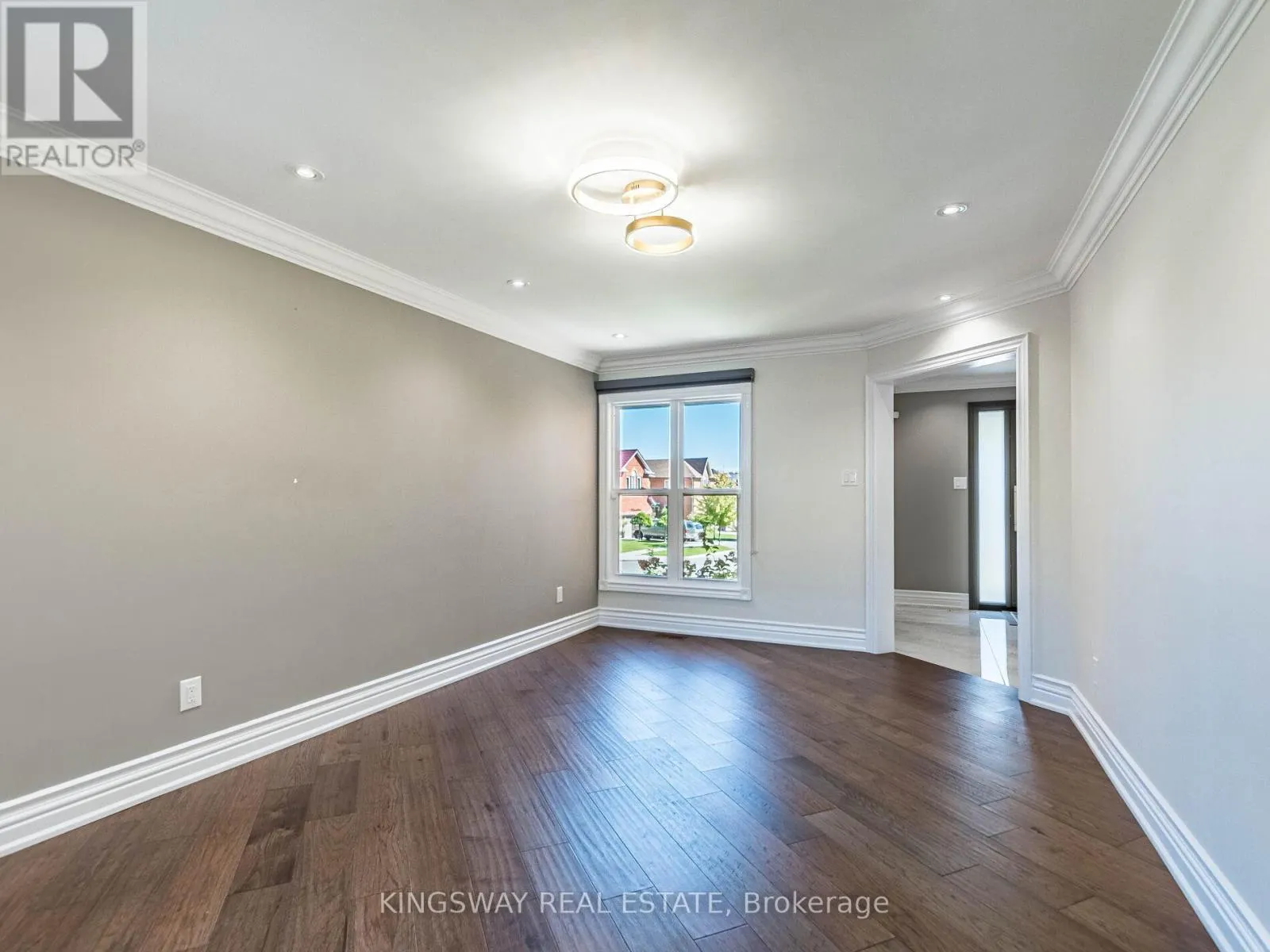 58 LEEWARD DRIVE