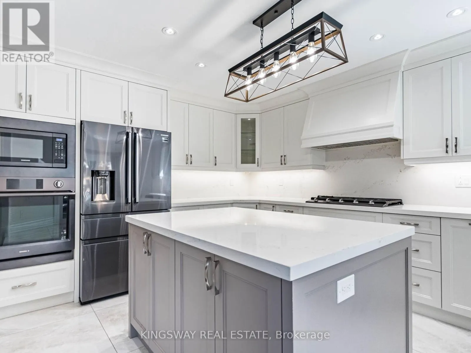 58 LEEWARD DRIVE