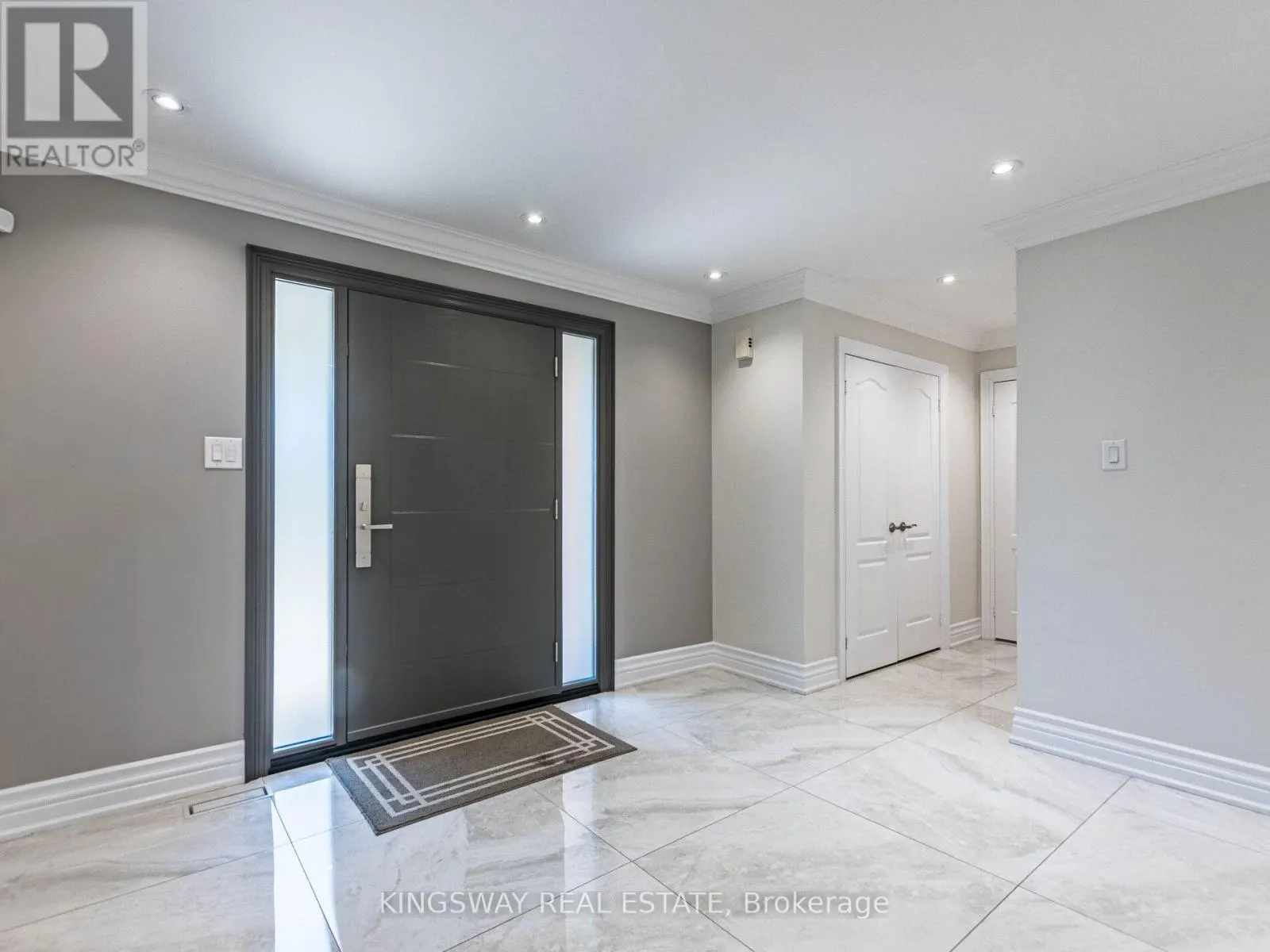 58 LEEWARD DRIVE