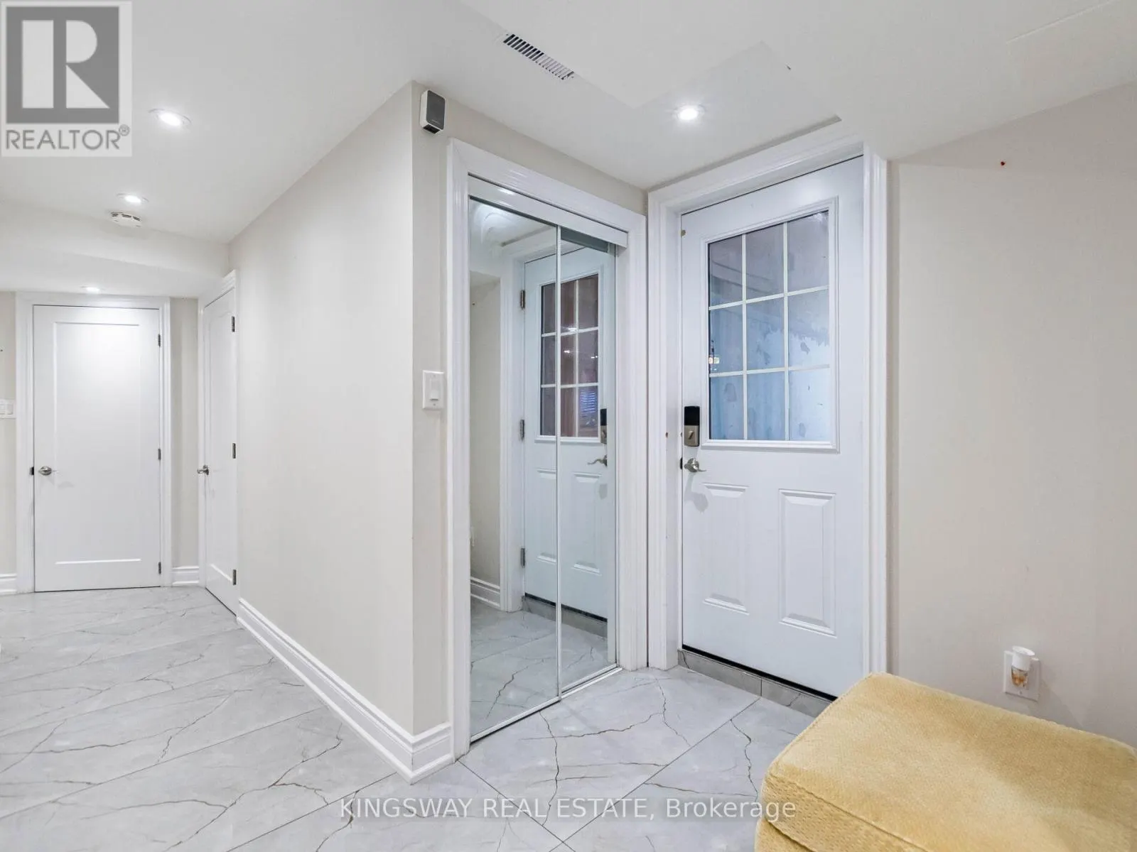 58 LEEWARD DRIVE
