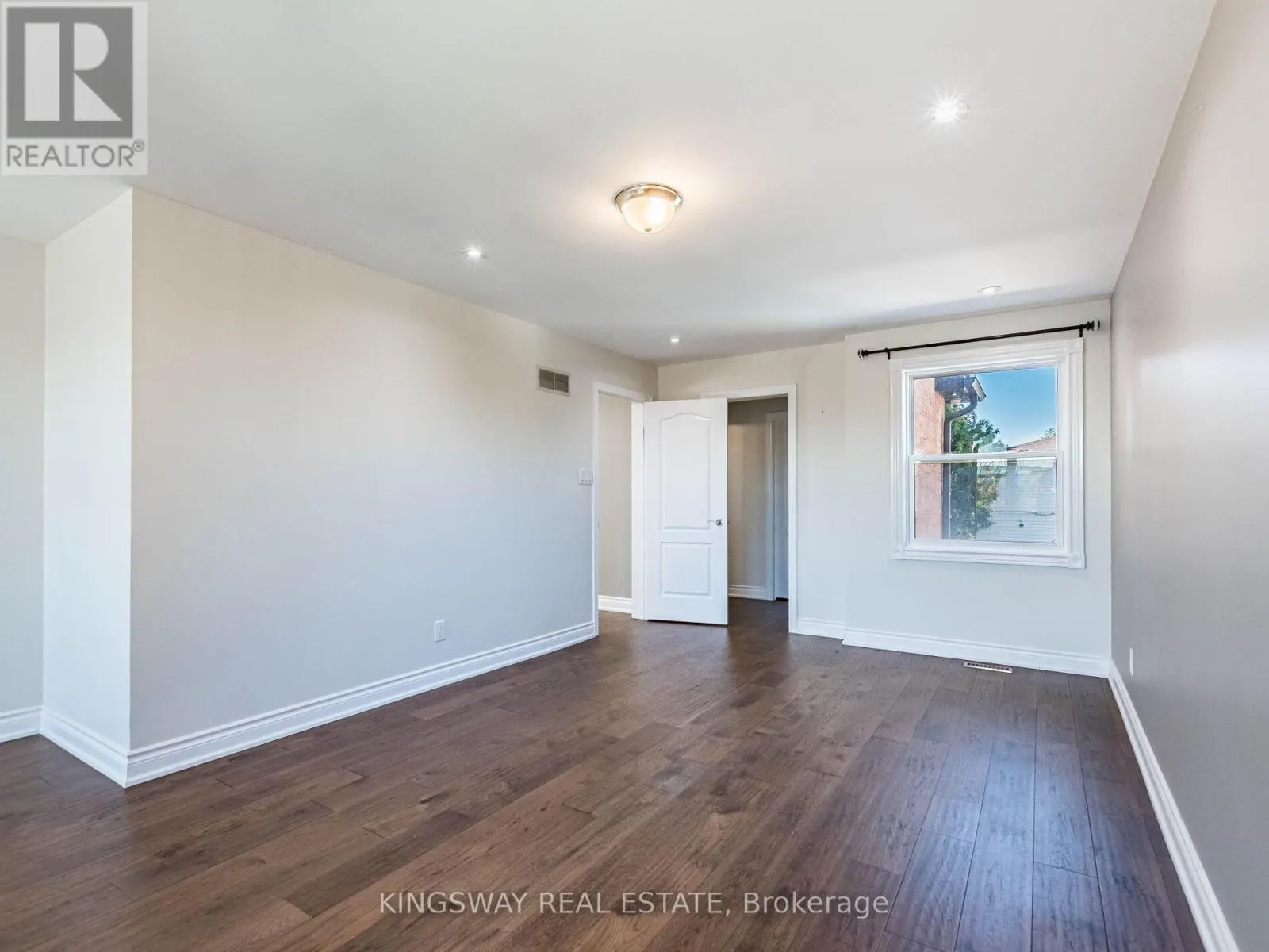 58 LEEWARD DRIVE