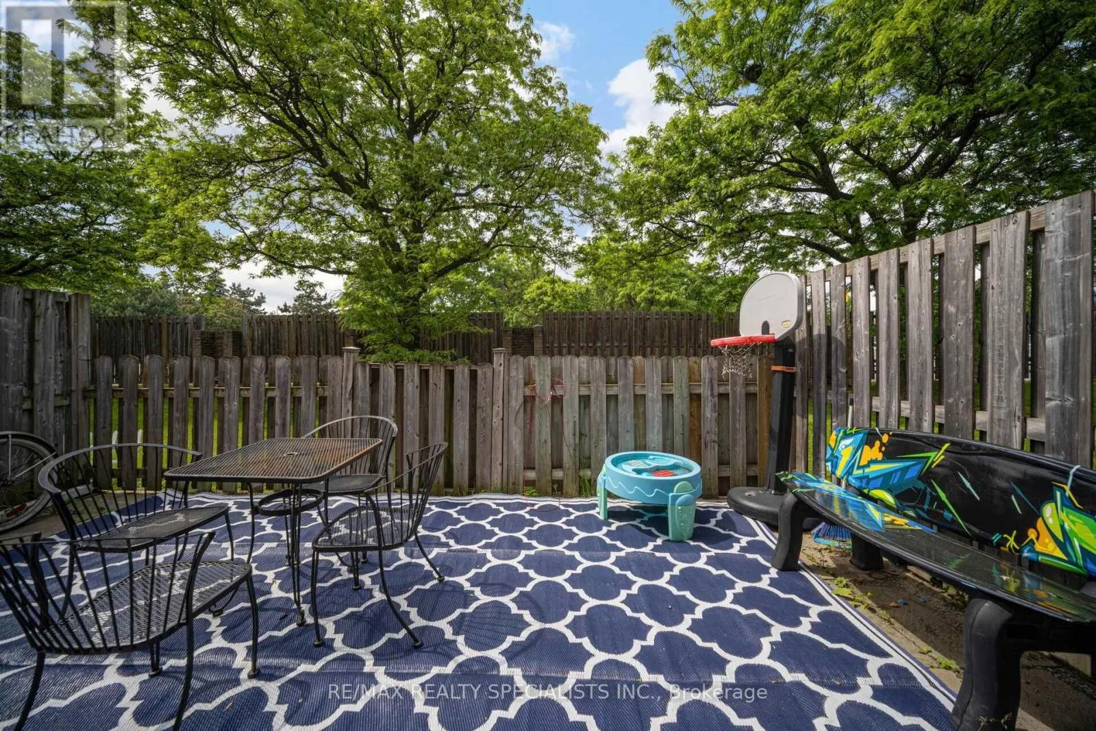 20 ENMOUNT DRIVE