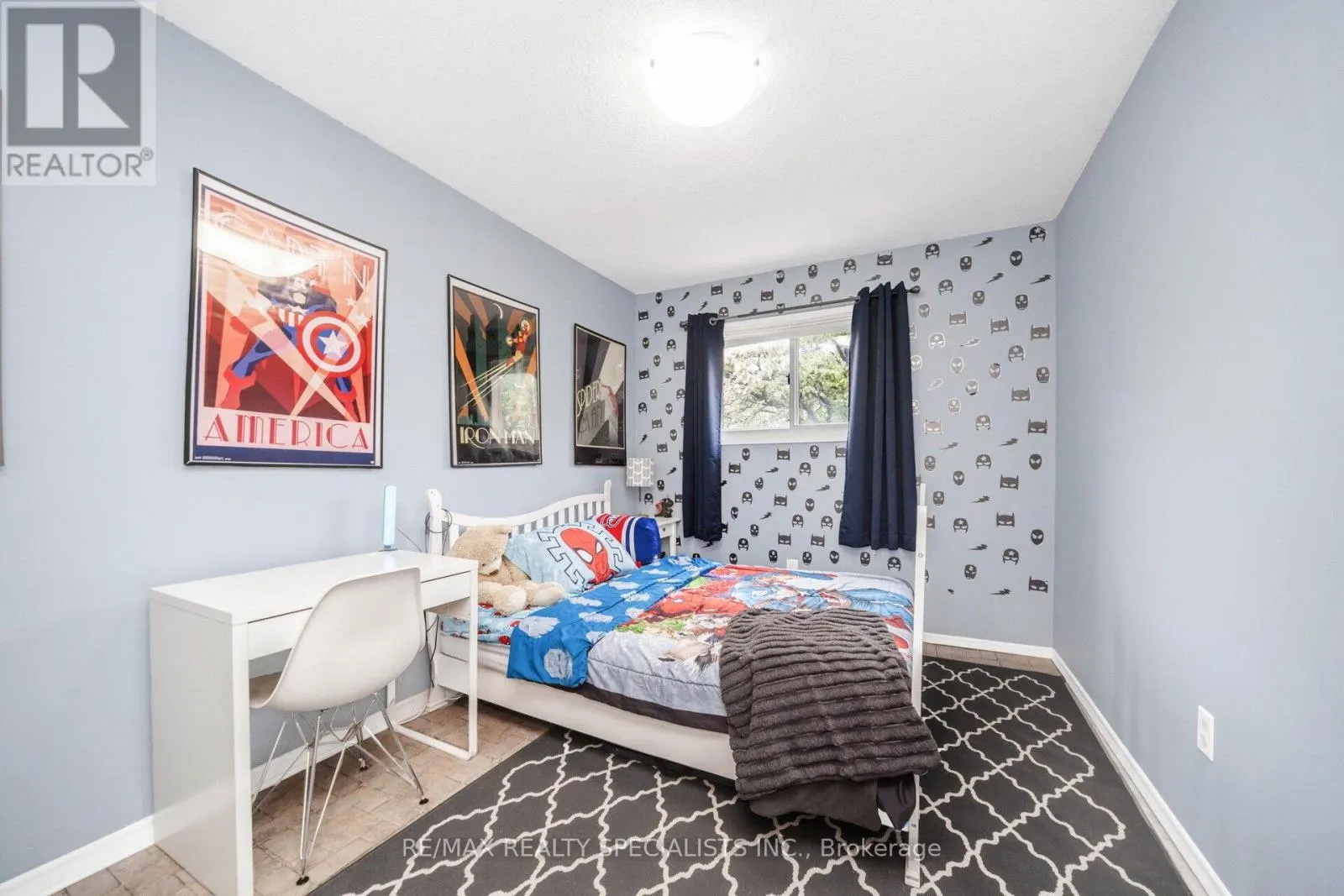 20 ENMOUNT DRIVE