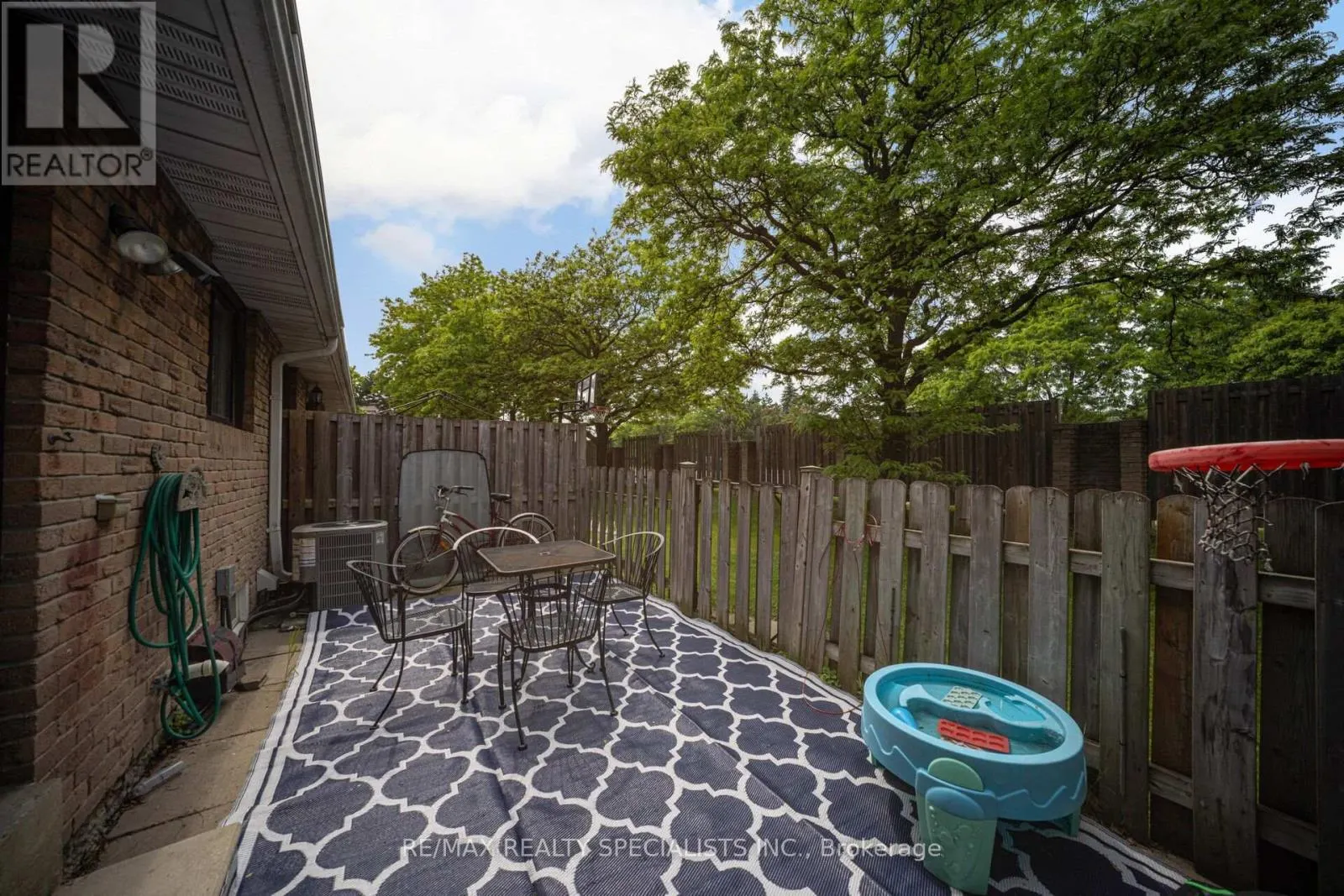 20 ENMOUNT DRIVE