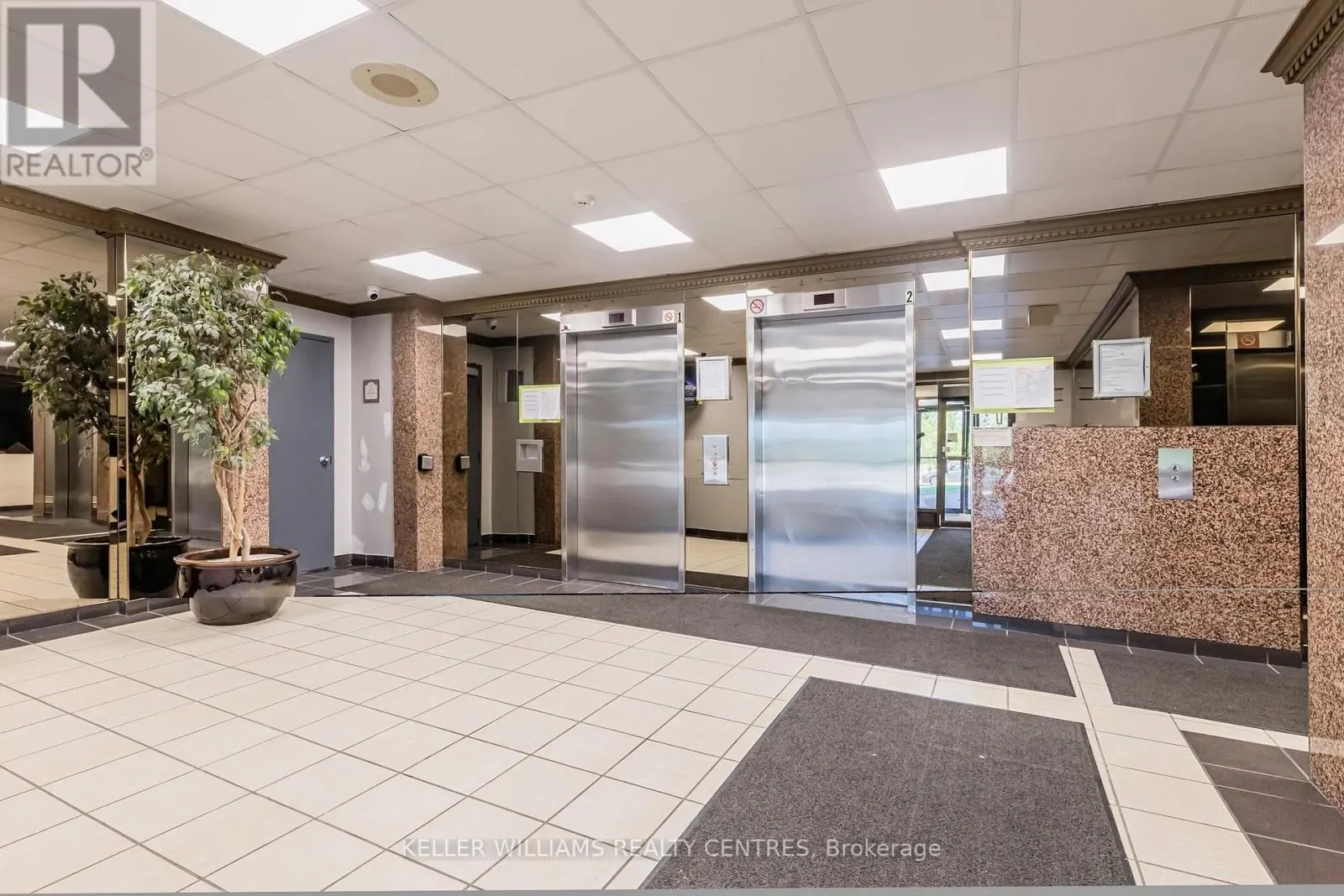 1208 - 10 MARKBROOK LANE