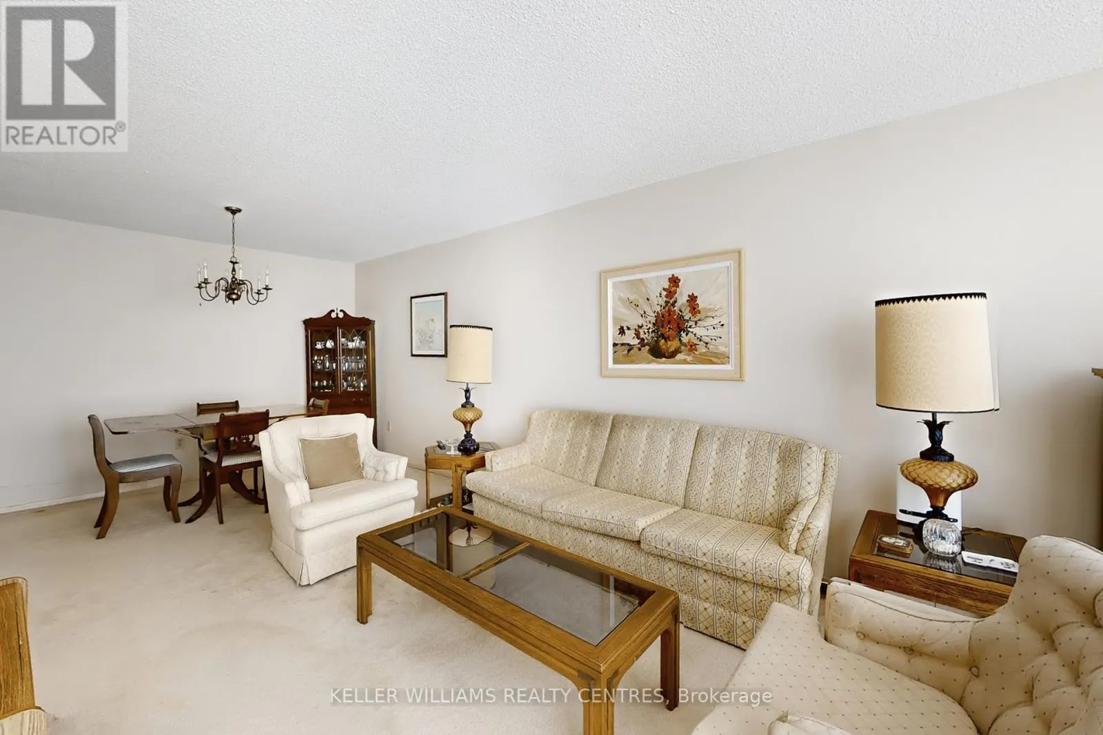 1208 - 10 MARKBROOK LANE