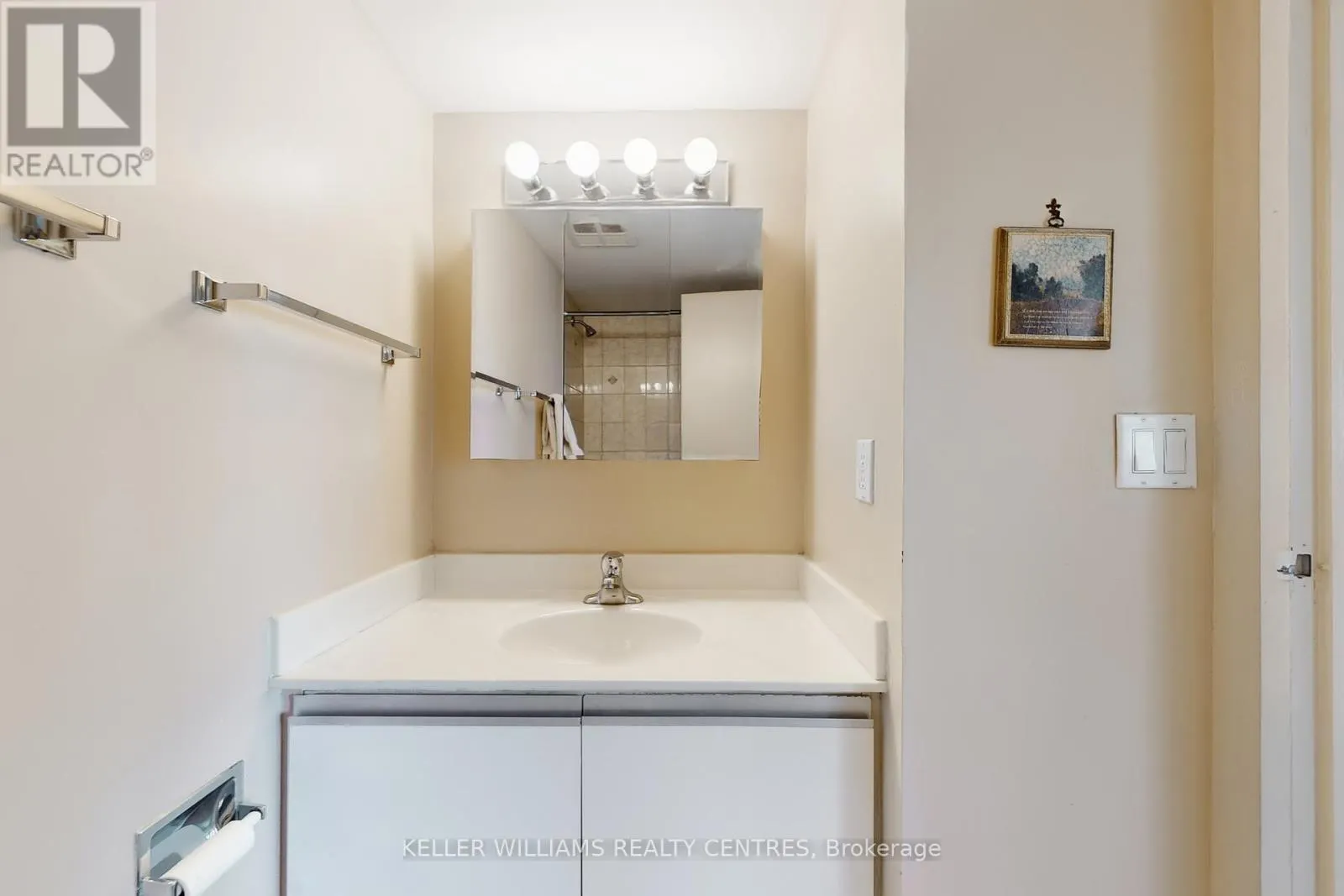 1208 - 10 MARKBROOK LANE