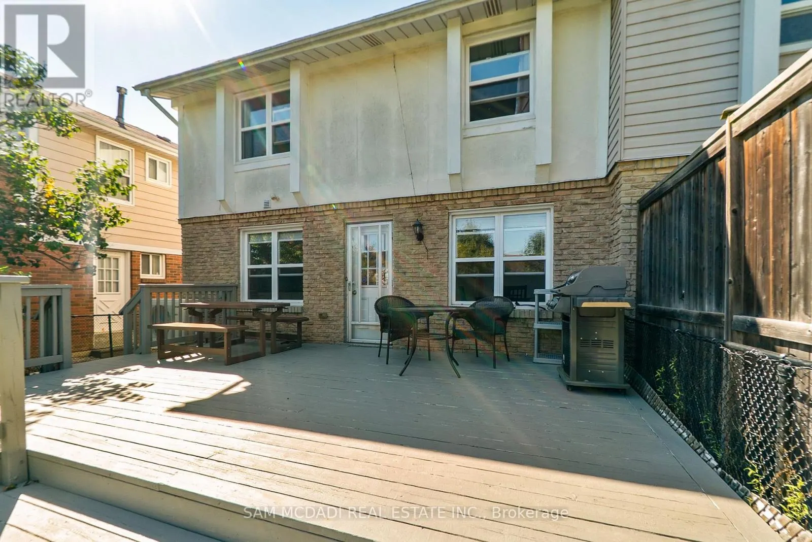 5948 FEATHERHEAD CRESCENT