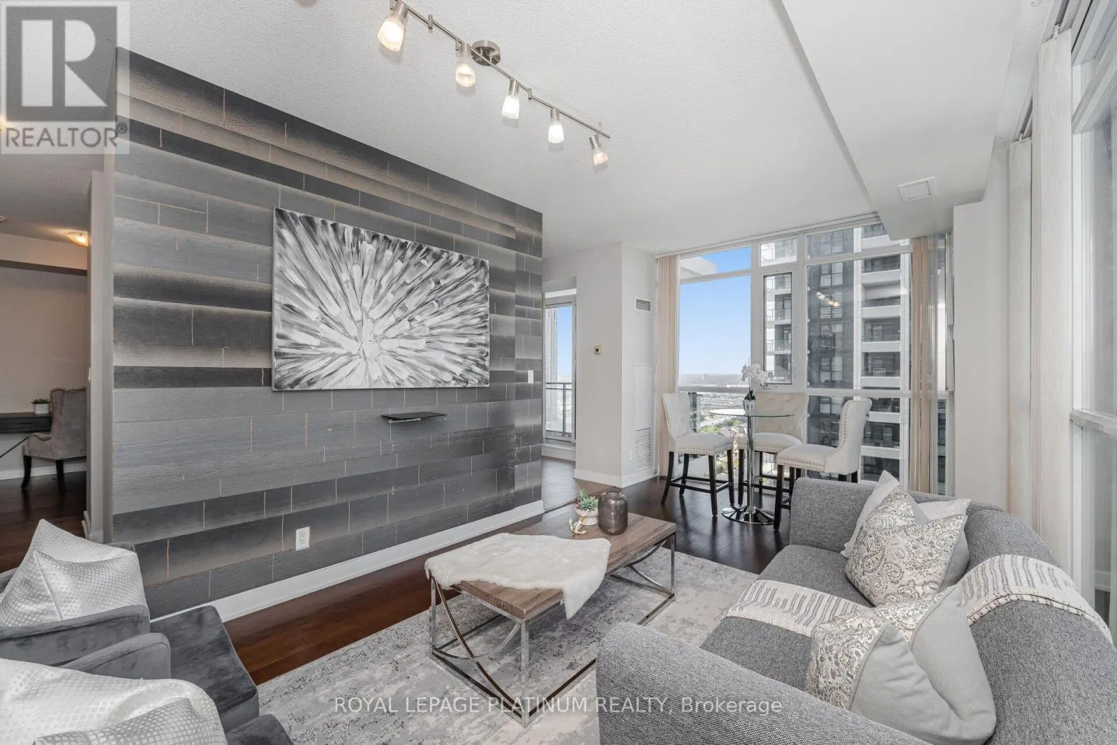 2406 - 4065 BRICKSTONE MEWS