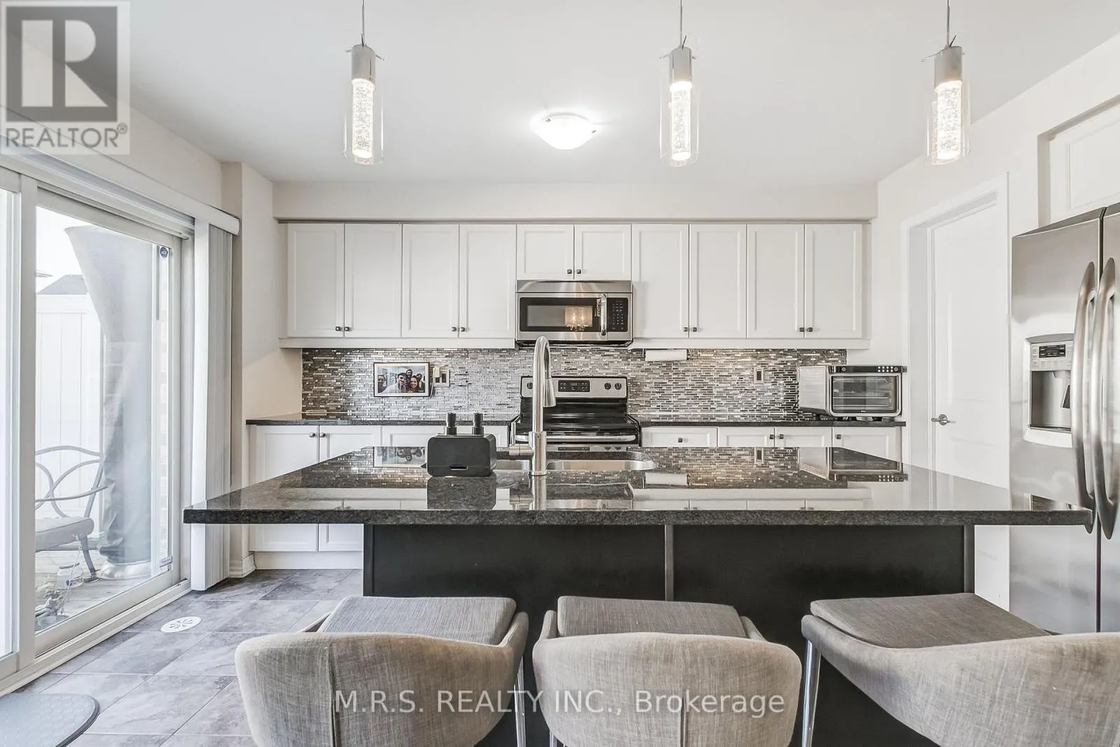 294 ELLEN DAVIDSON DRIVE