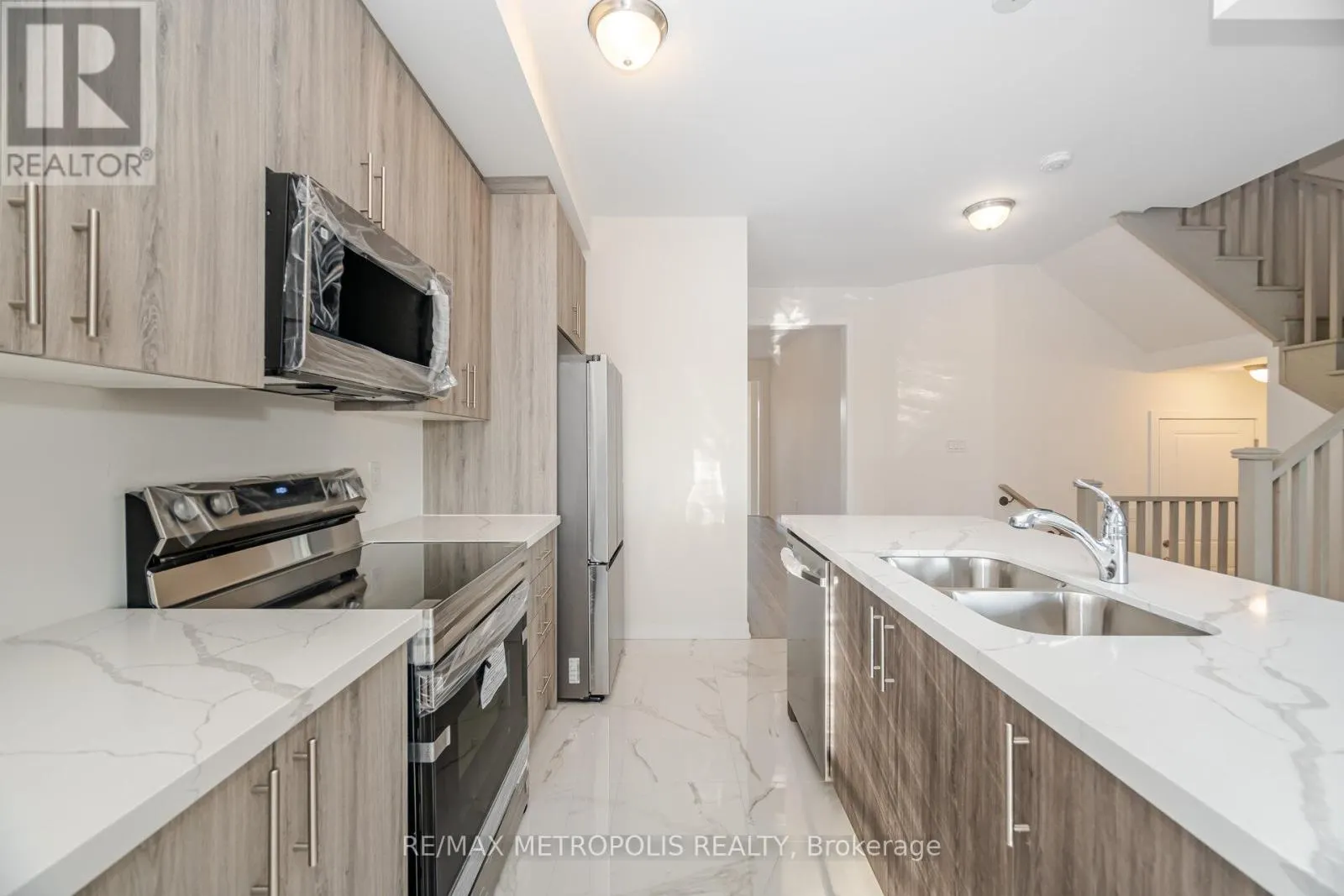 1460 ROSE WAY