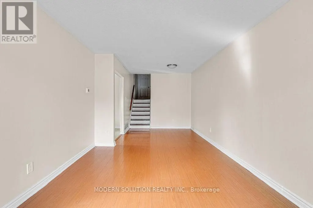 142 MILL STREET N
