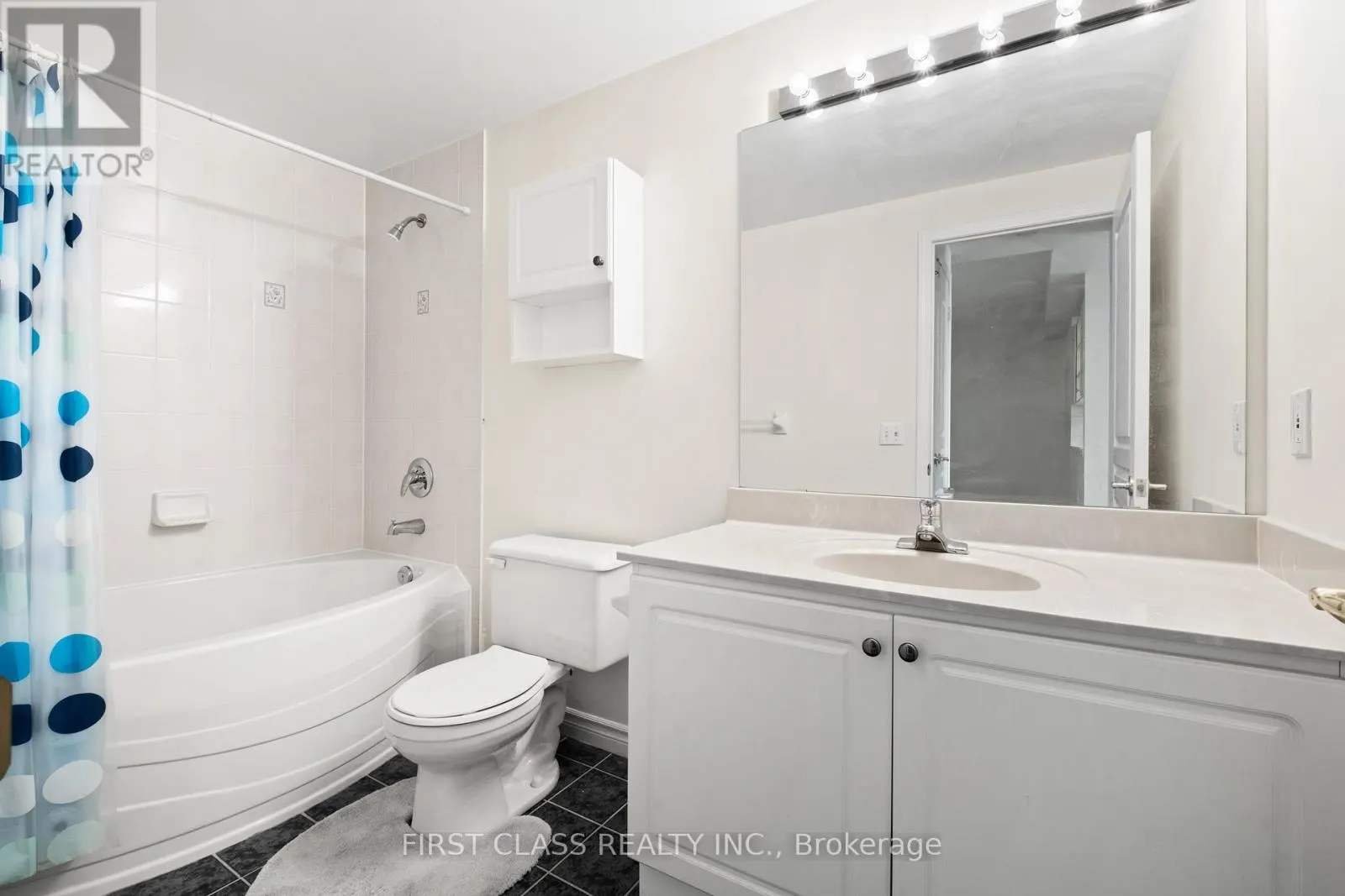 905 - 200 BURNHAMTHORPE ROAD E