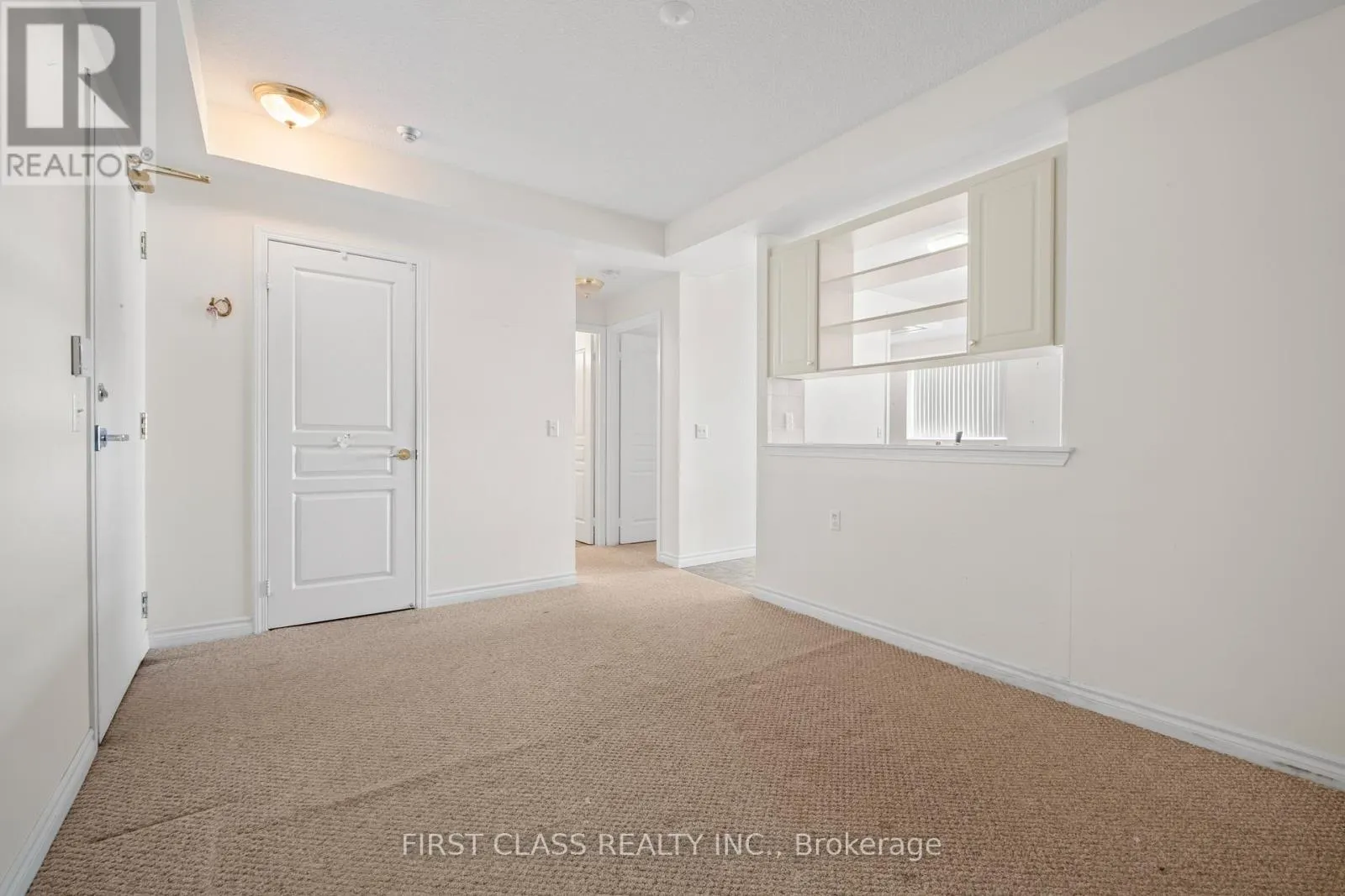 905 - 200 BURNHAMTHORPE ROAD E