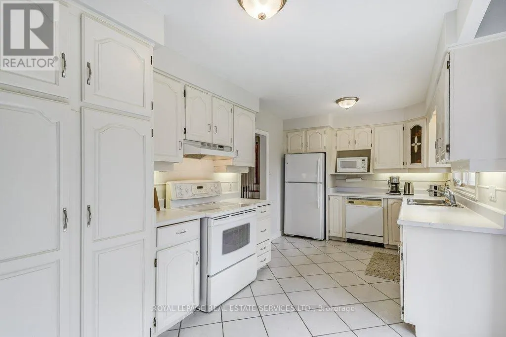 280 SAVANNAH GATE