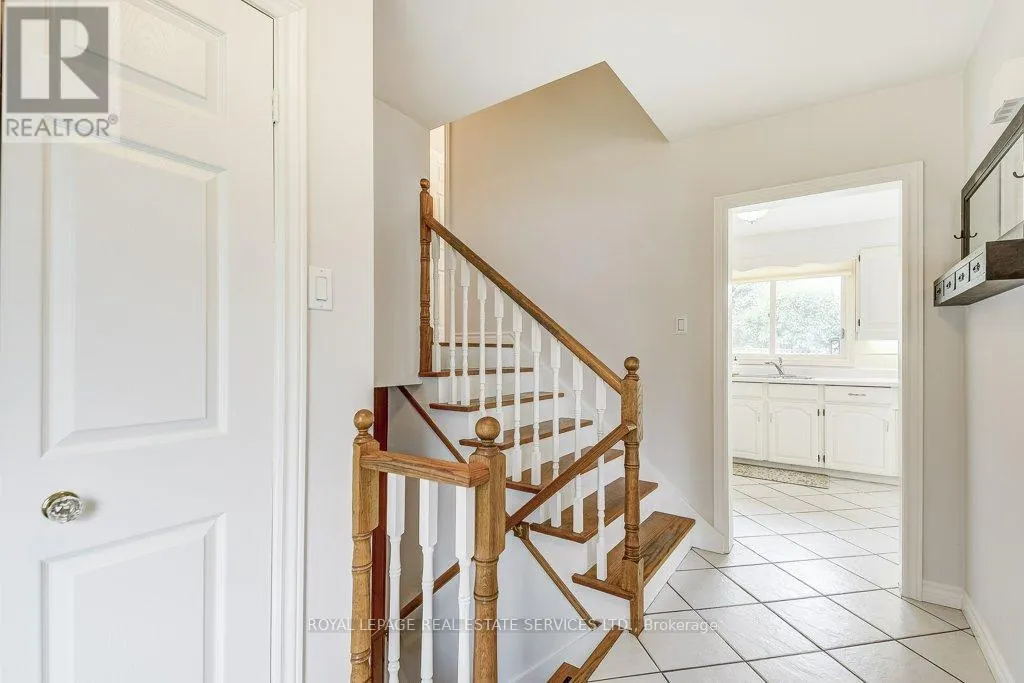 280 SAVANNAH GATE