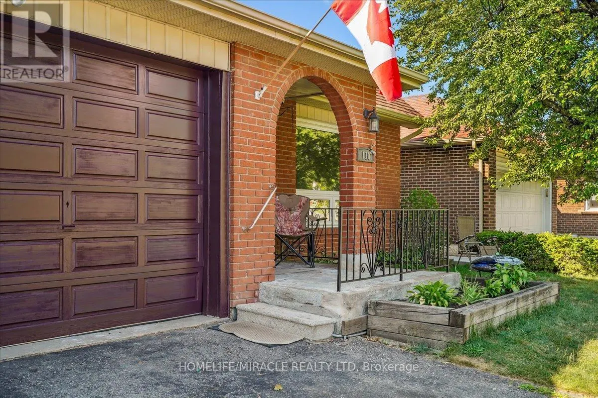 110 BLACKTHORN LANE