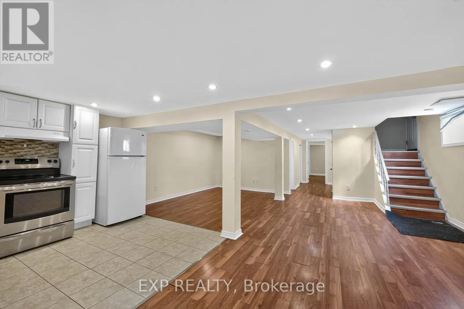 LOWER LEVEL - 3567 QUEENSTON DRIVE