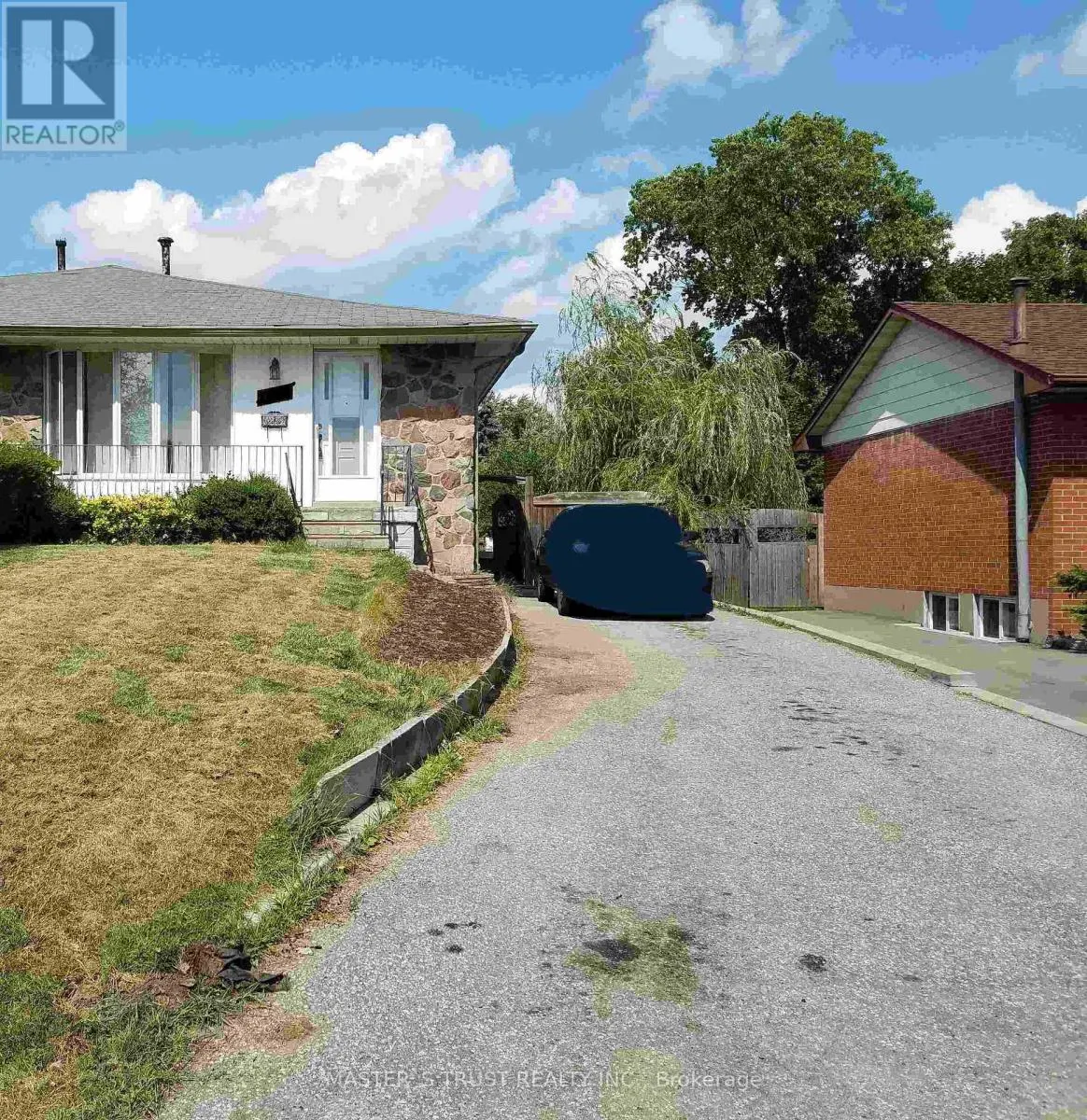 1316 REDBANK CRESCENT