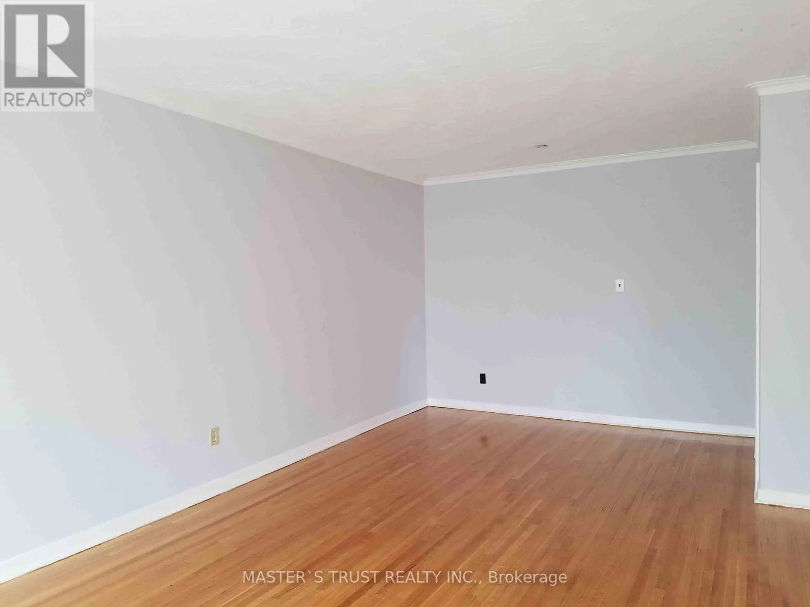 1316 REDBANK CRESCENT