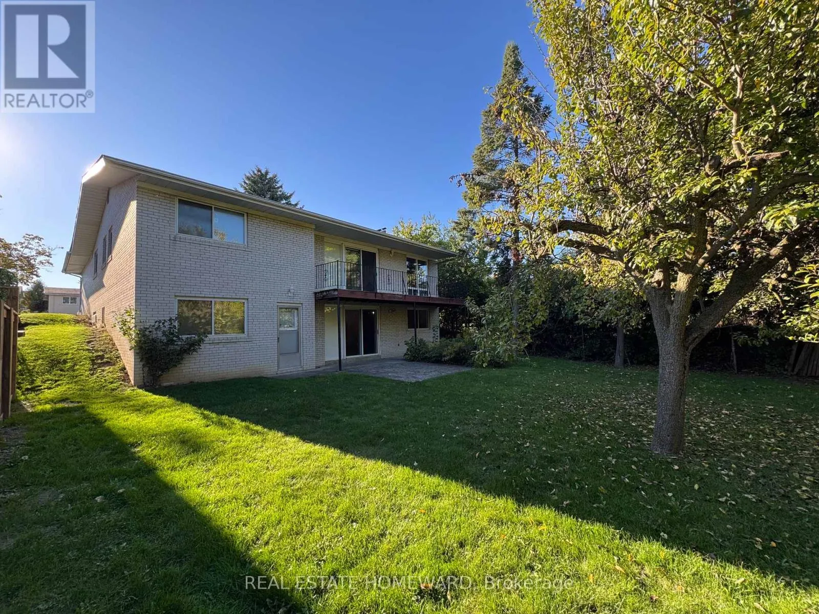 17 COLLINGDALE ROAD