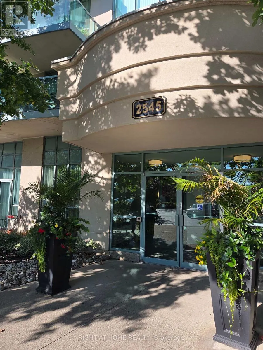 1406 - 2545 ERIN CENTRE BOULEVARD