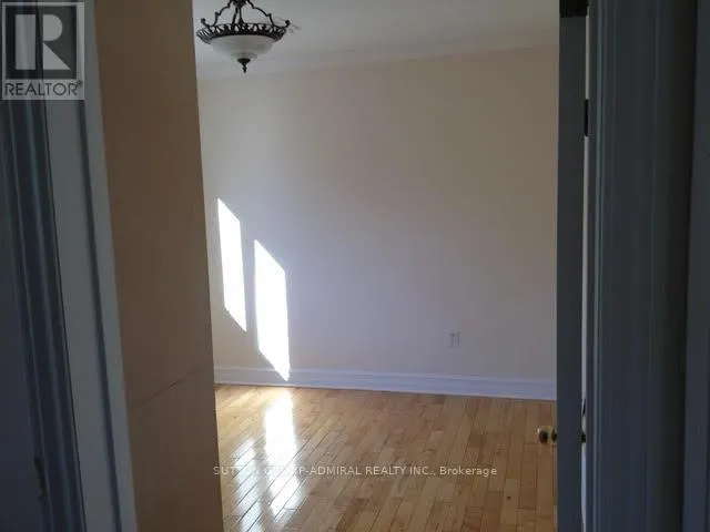 1336 MISSISSAUGA ROAD S