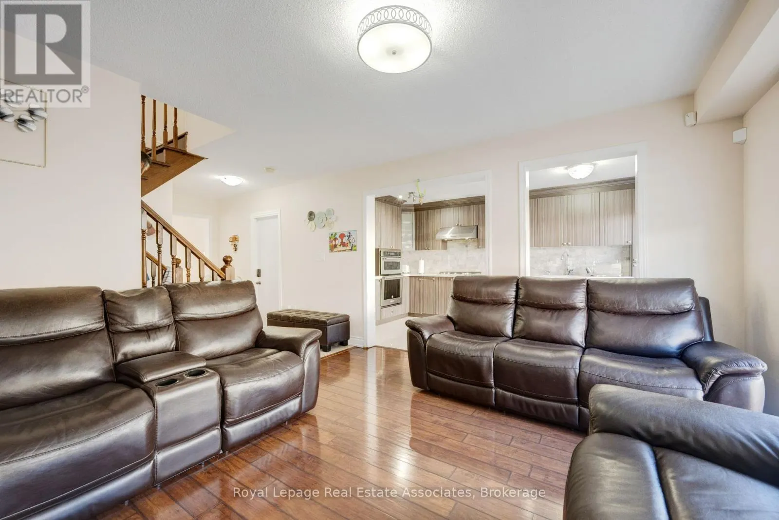 MAIN - 15 VIRTUES AVENUE