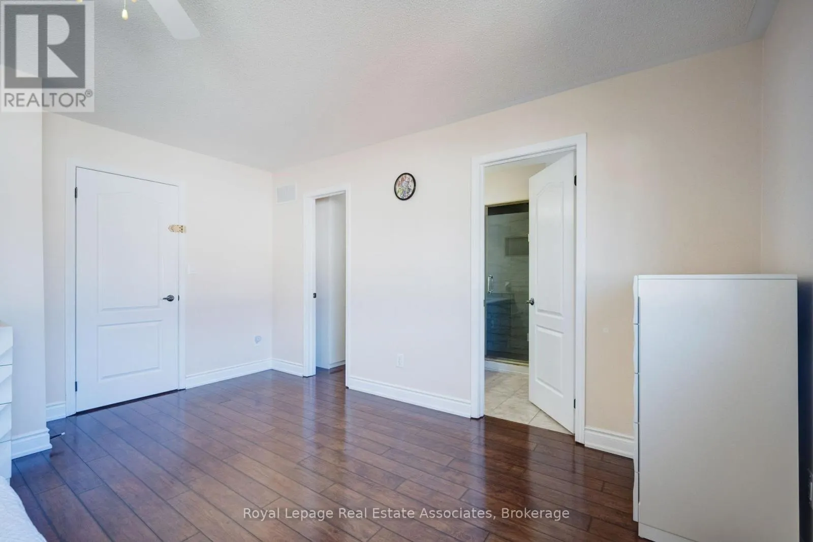 MAIN - 15 VIRTUES AVENUE