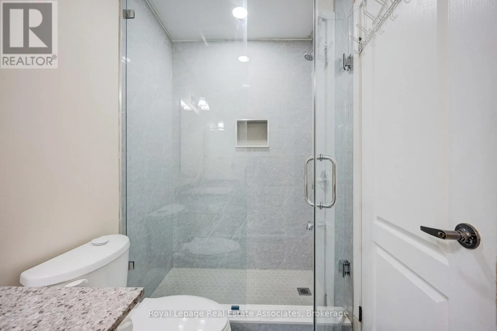 MAIN - 15 VIRTUES AVENUE