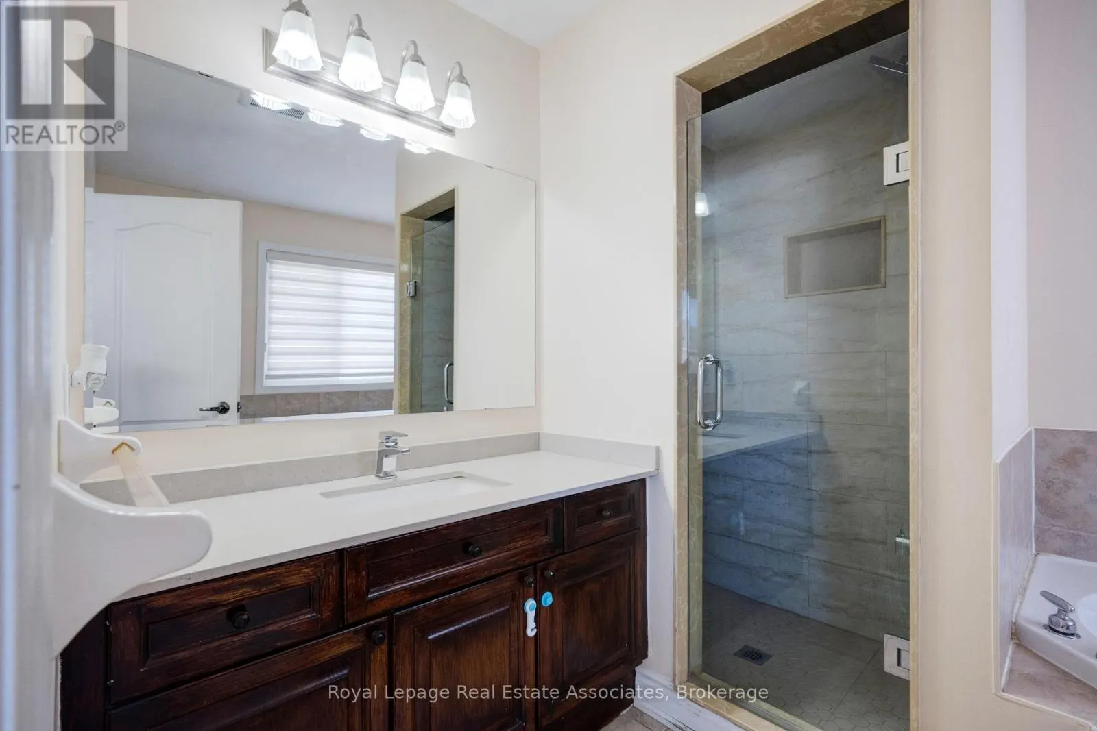 MAIN - 15 VIRTUES AVENUE
