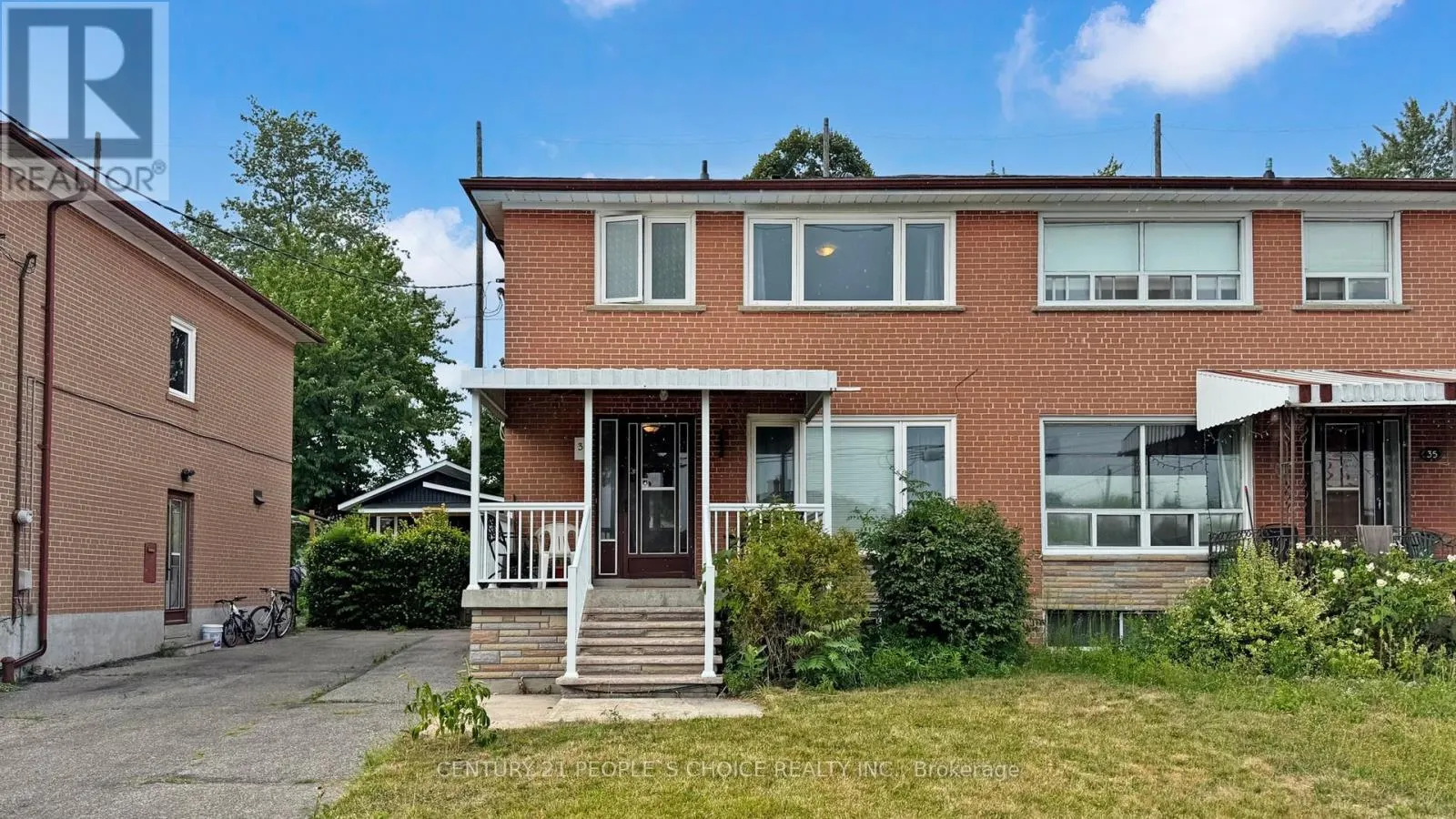 37 FOXRUN AVENUE