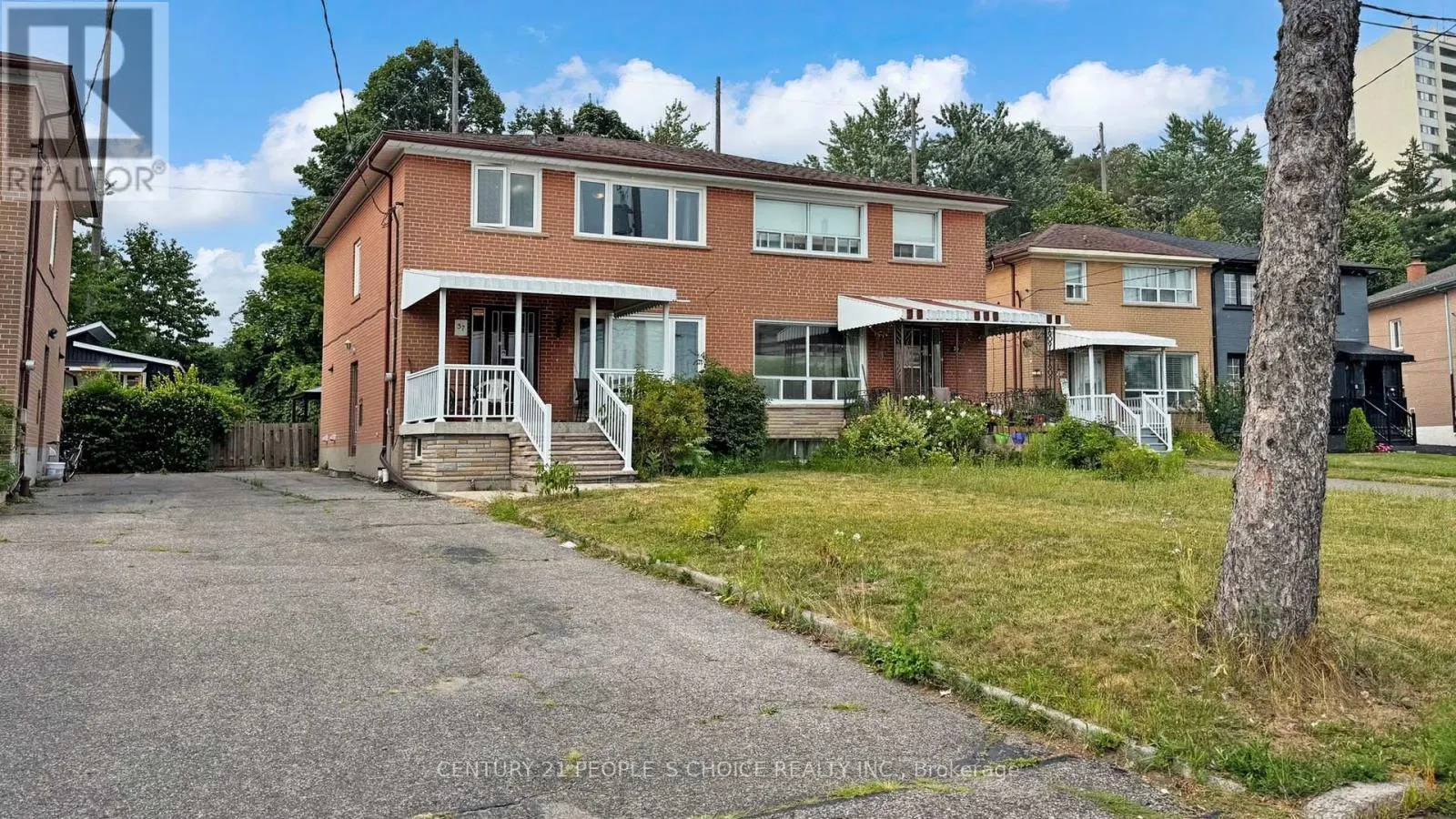 37 FOXRUN AVENUE