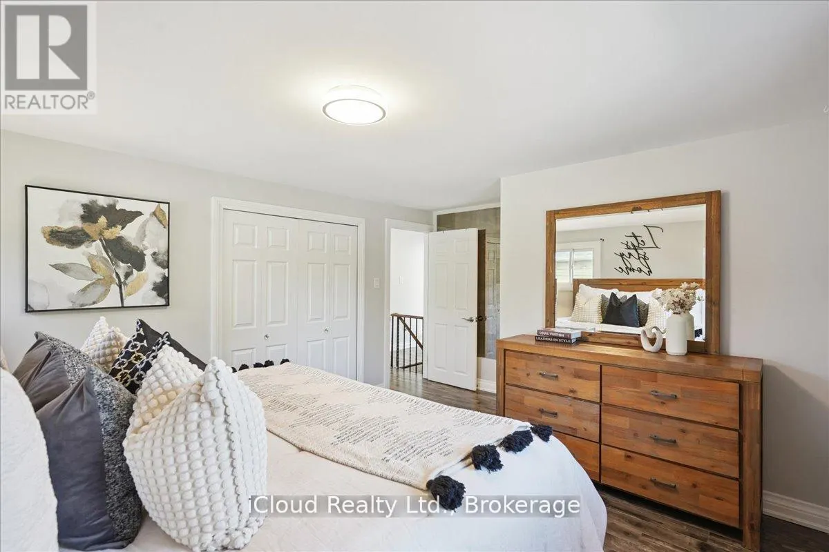 2224 THORN LODGE DRIVE
