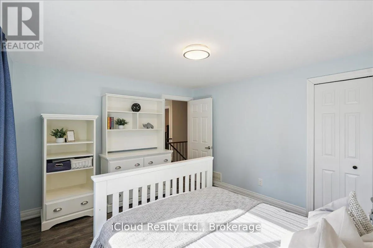2224 THORN LODGE DRIVE