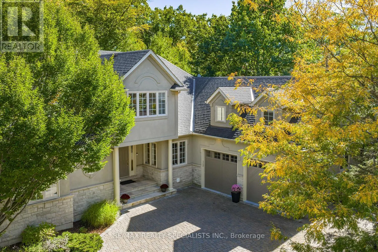 1227 RIVERBANK WAY