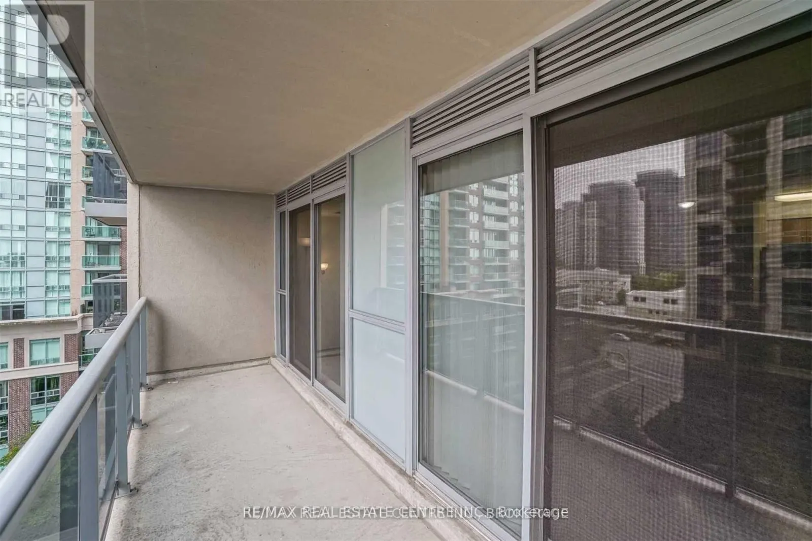 705 - 5 MICHAEL POWER PLACE